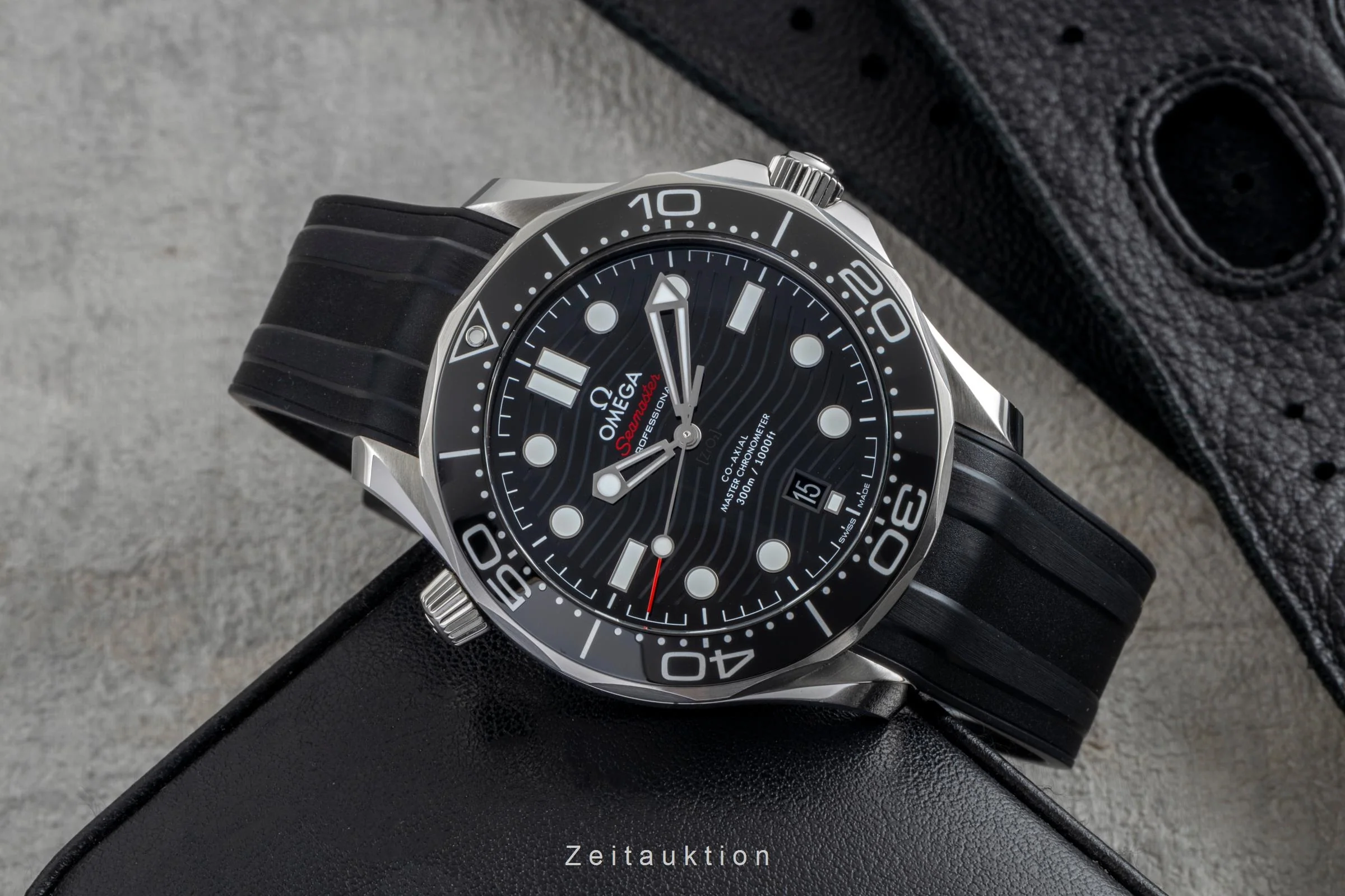 Omega Seamaster steel automatic men's watch 210.32.42.20.01.001 LP: 6100EUR  [2505963] - Image 3