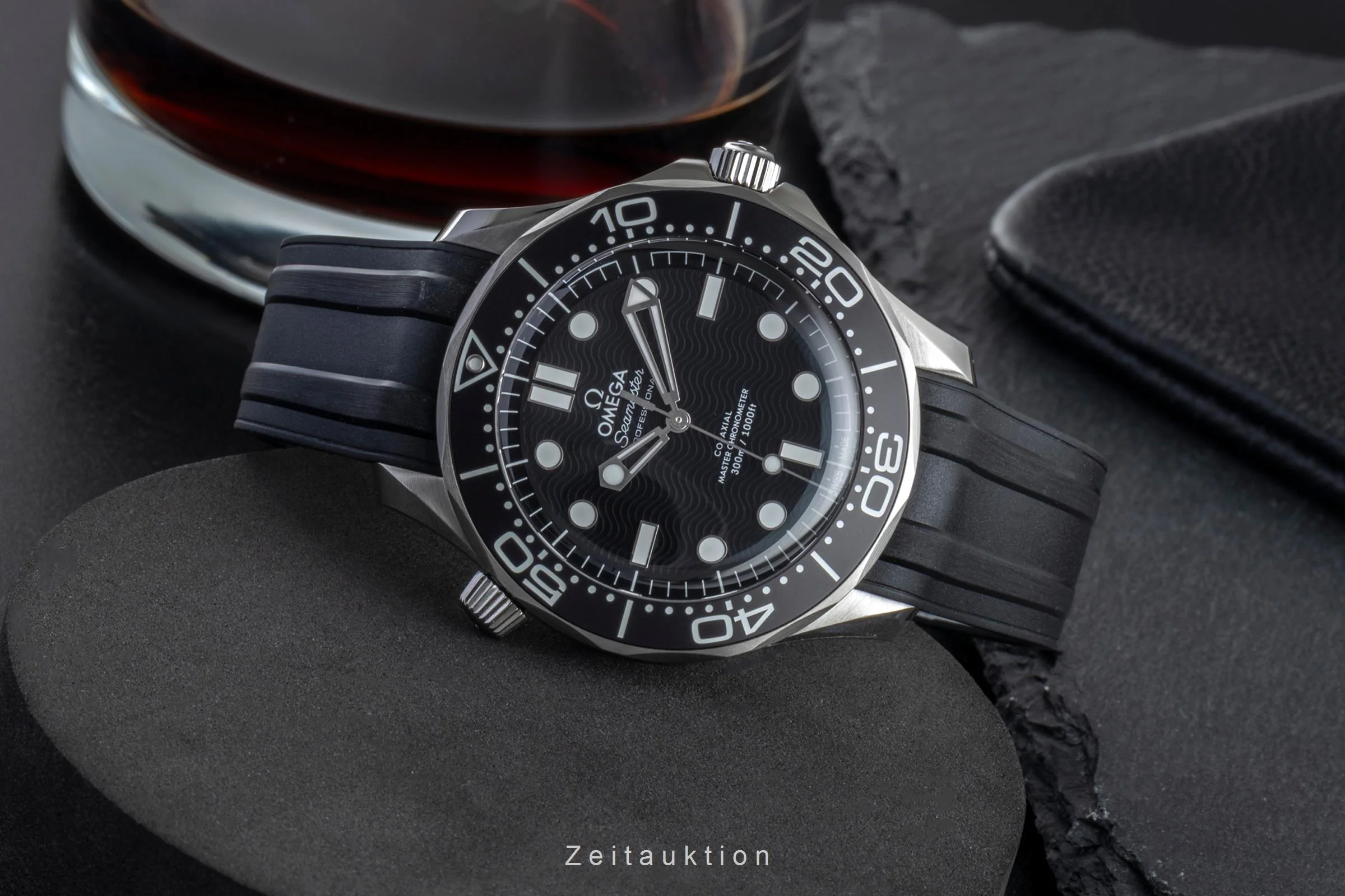 Omega Seamaster steel automatic men's watch 210.32.42.20.01.003 LP: 6700EUR  [2507132] - Image 3