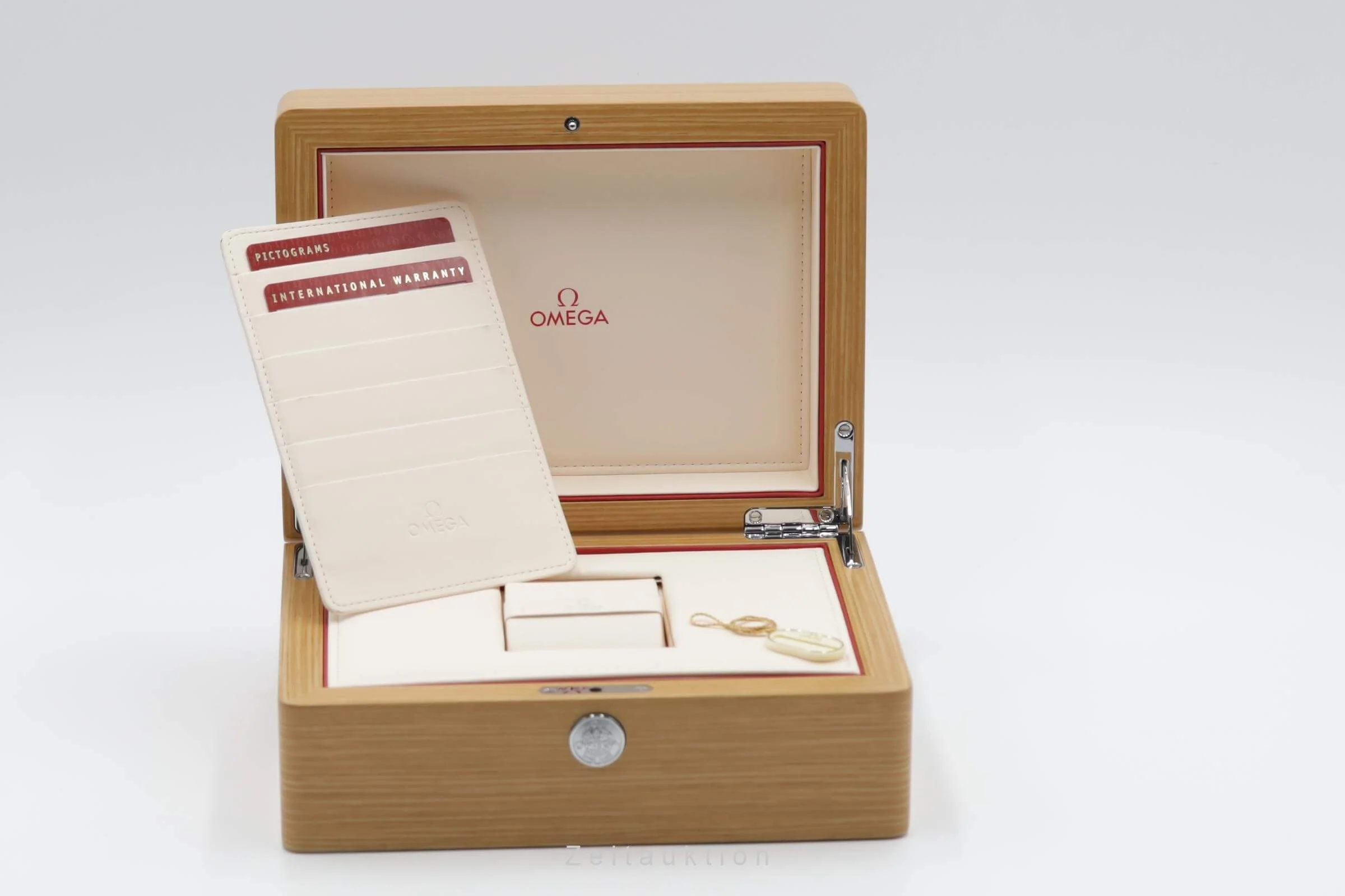Omega Seamaster steel automatic men's watch 212.30.36.20.03.001  [2502212] - Image 9