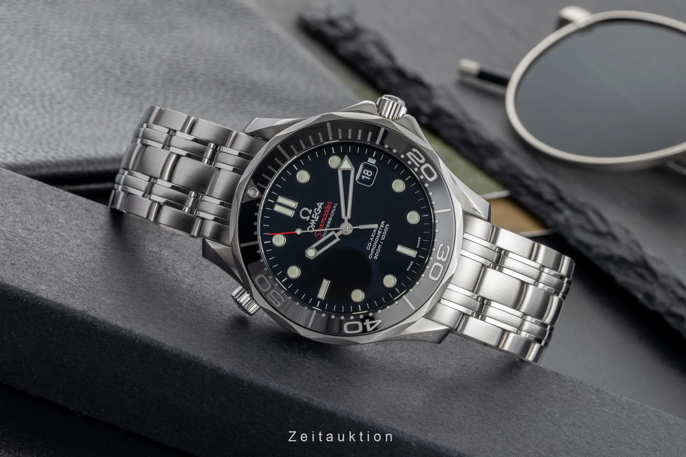 Omega Seamaster steel automatic men's watch 212.30.41.20.01.003 LP: 6500EUR  [2502688] - Image 3