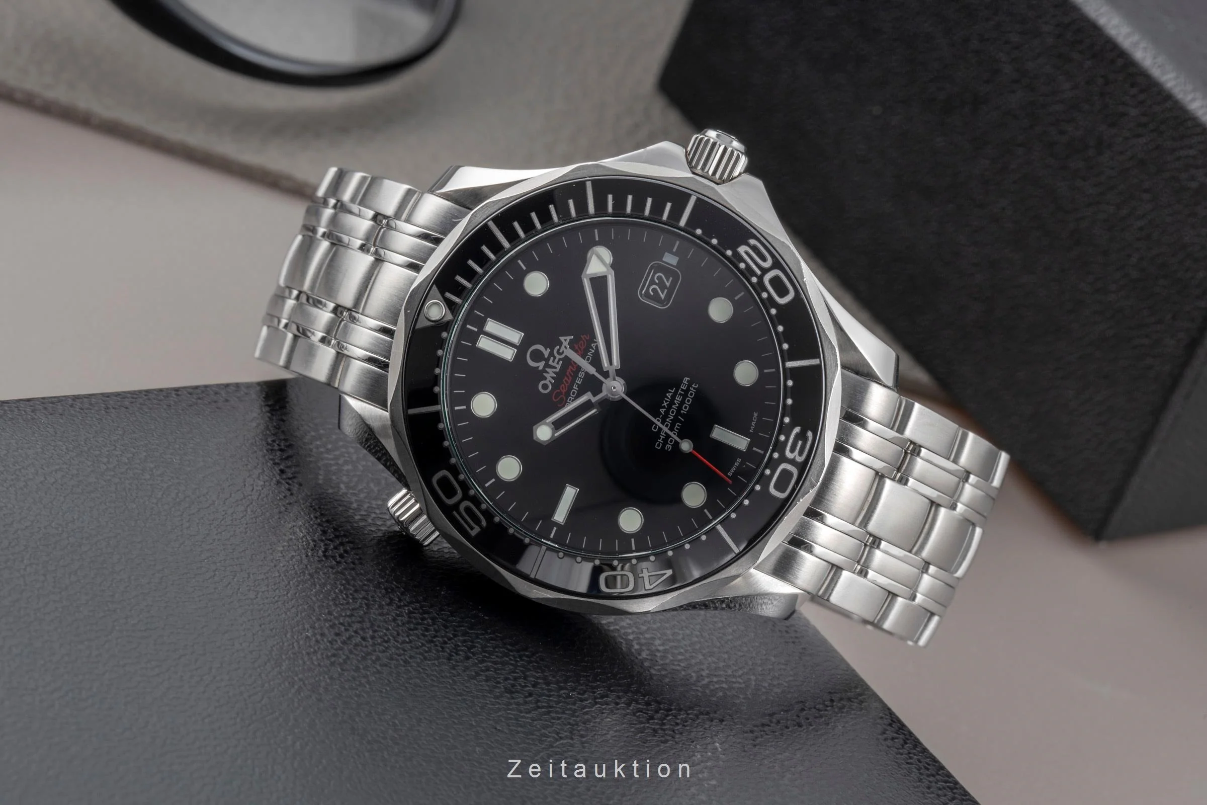 Omega Seamaster steel automatic men's watch 212.30.41.20.01.003  [2506259] - Image 3
