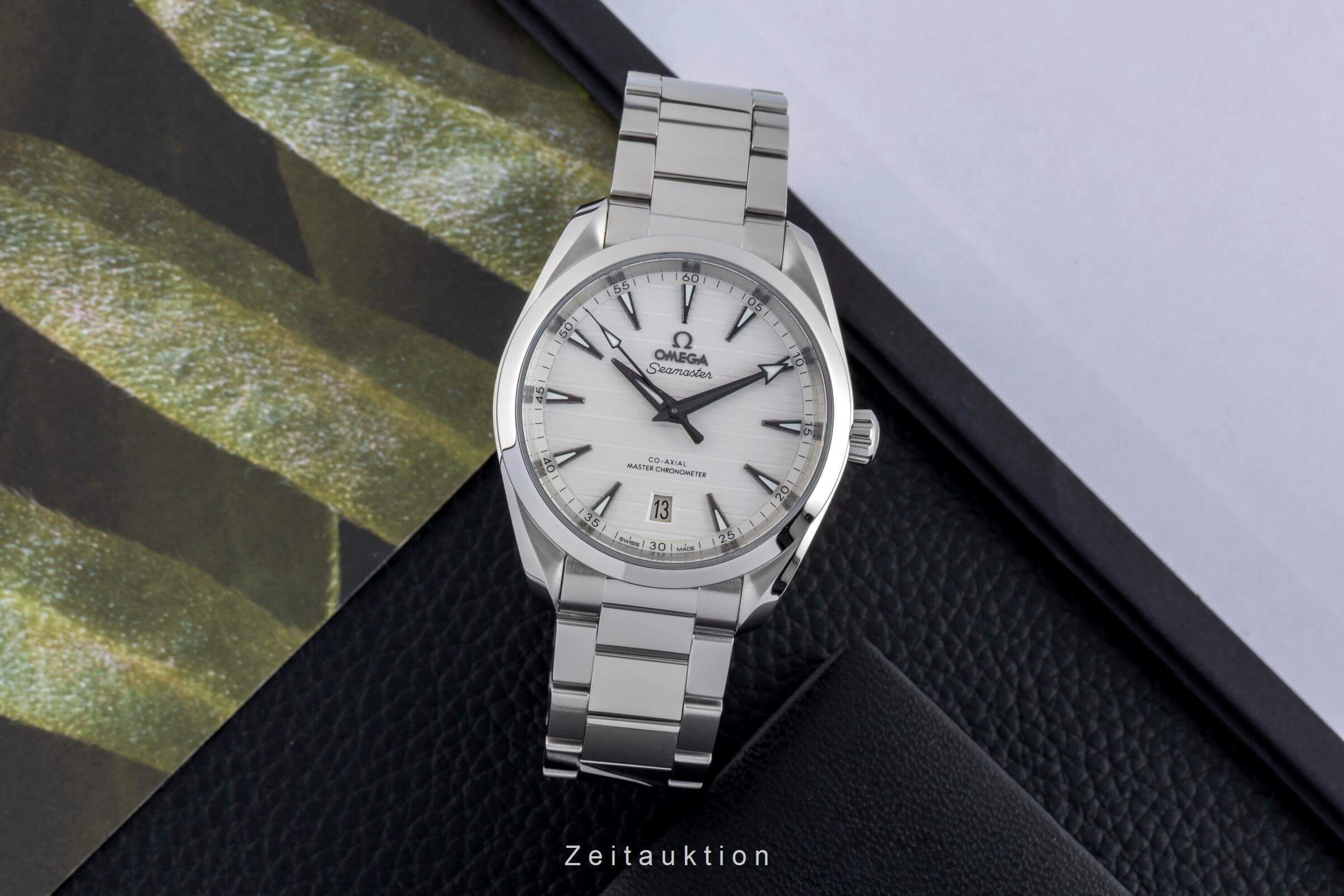 Omega Seamaster steel automatic men's watch 220.10.38.20.02.001 LP: 6800EUR  [2502394] - Image 4