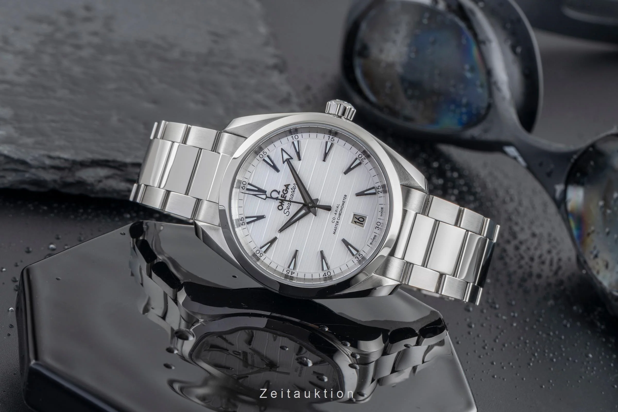 Omega Seamaster steel automatic men's watch 220.10.38.20.02.001 LP: 6800EUR  [2504076] - Image 3