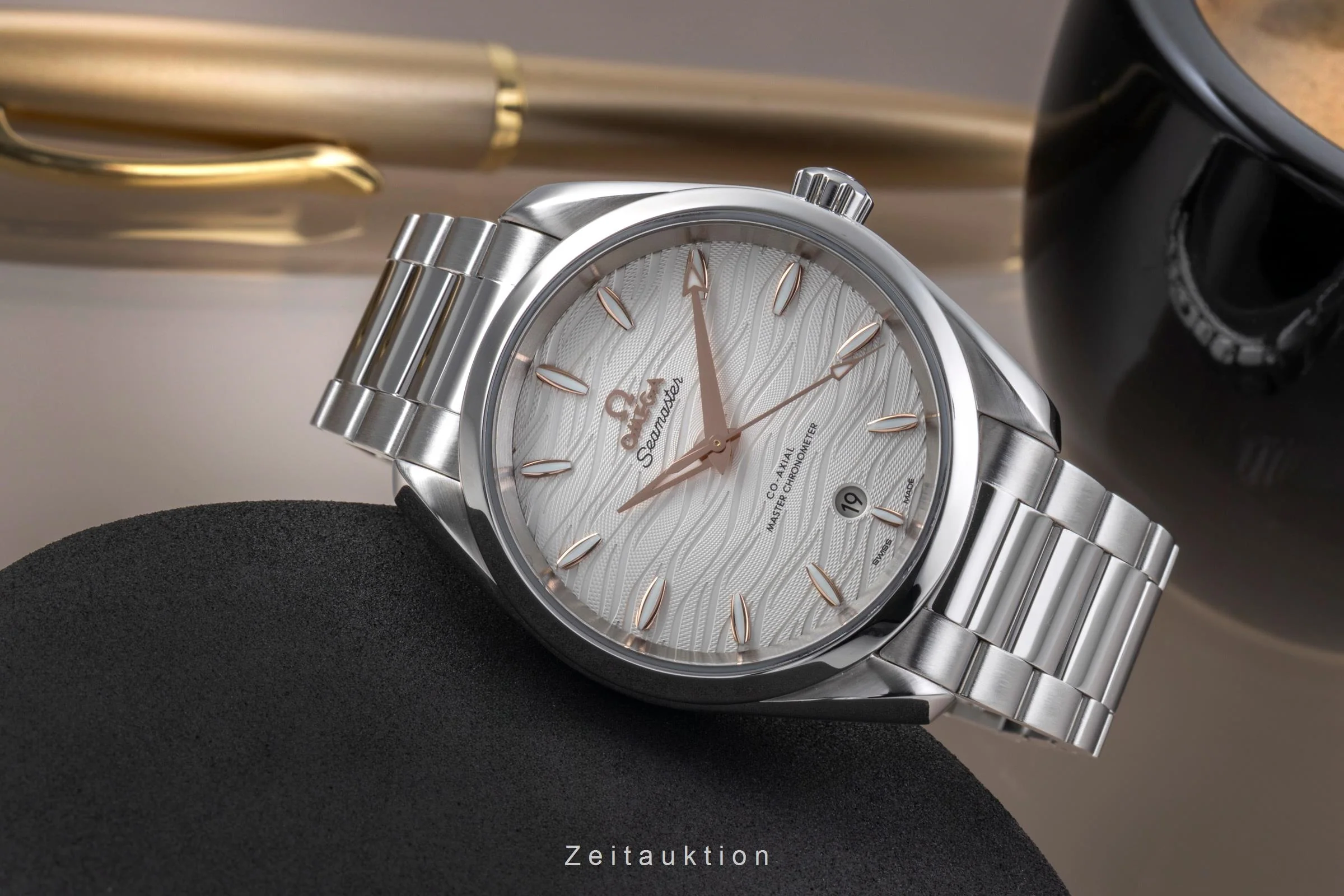 Omega Seamaster steel automatic men's watch 220.10.38.20.02.002 LP: 6800EUR  [2506344] - Image 3