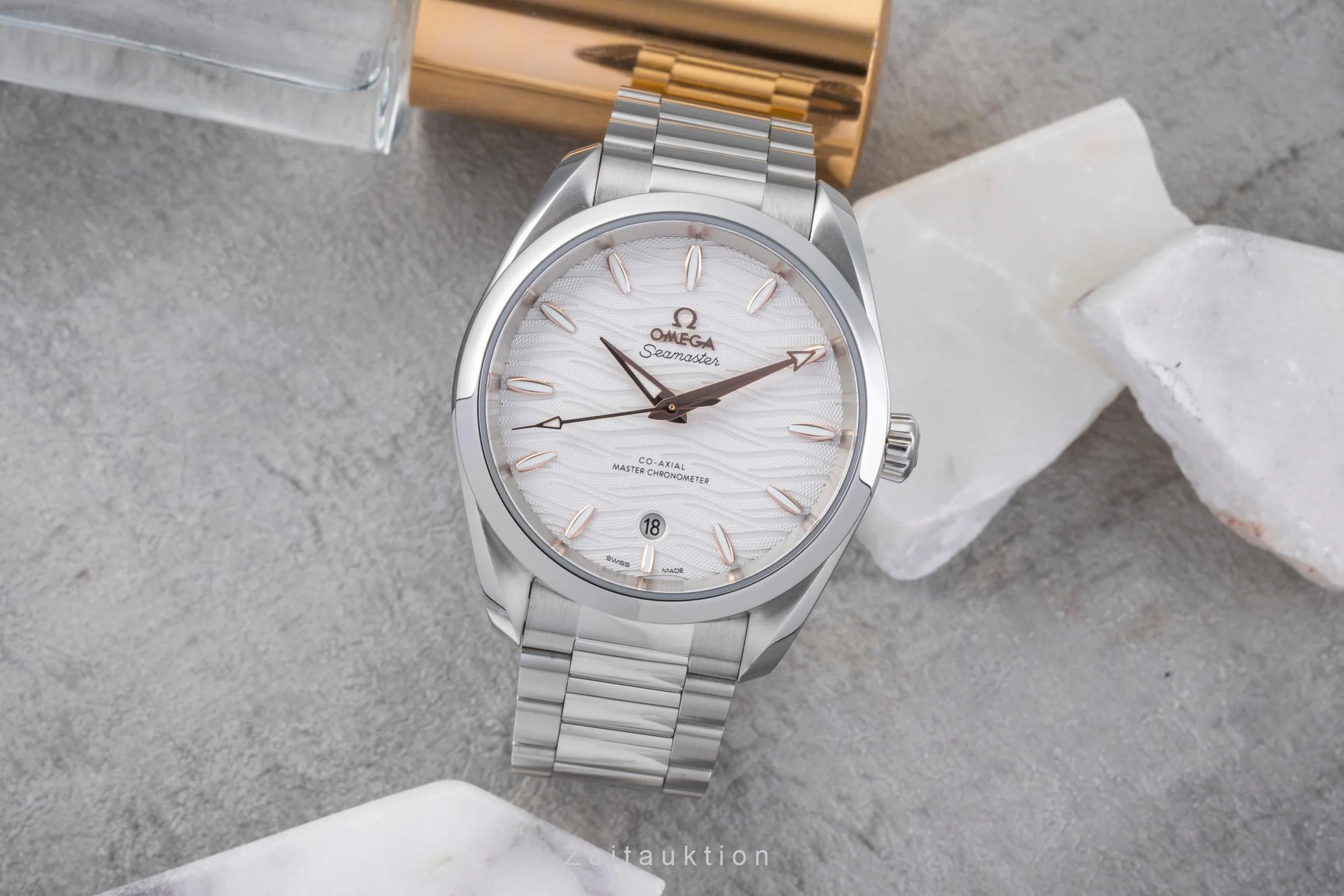 Omega Seamaster steel automatic men's watch 220.10.38.20.02.002 LP: 6800EUR  [2506511] - Image 4