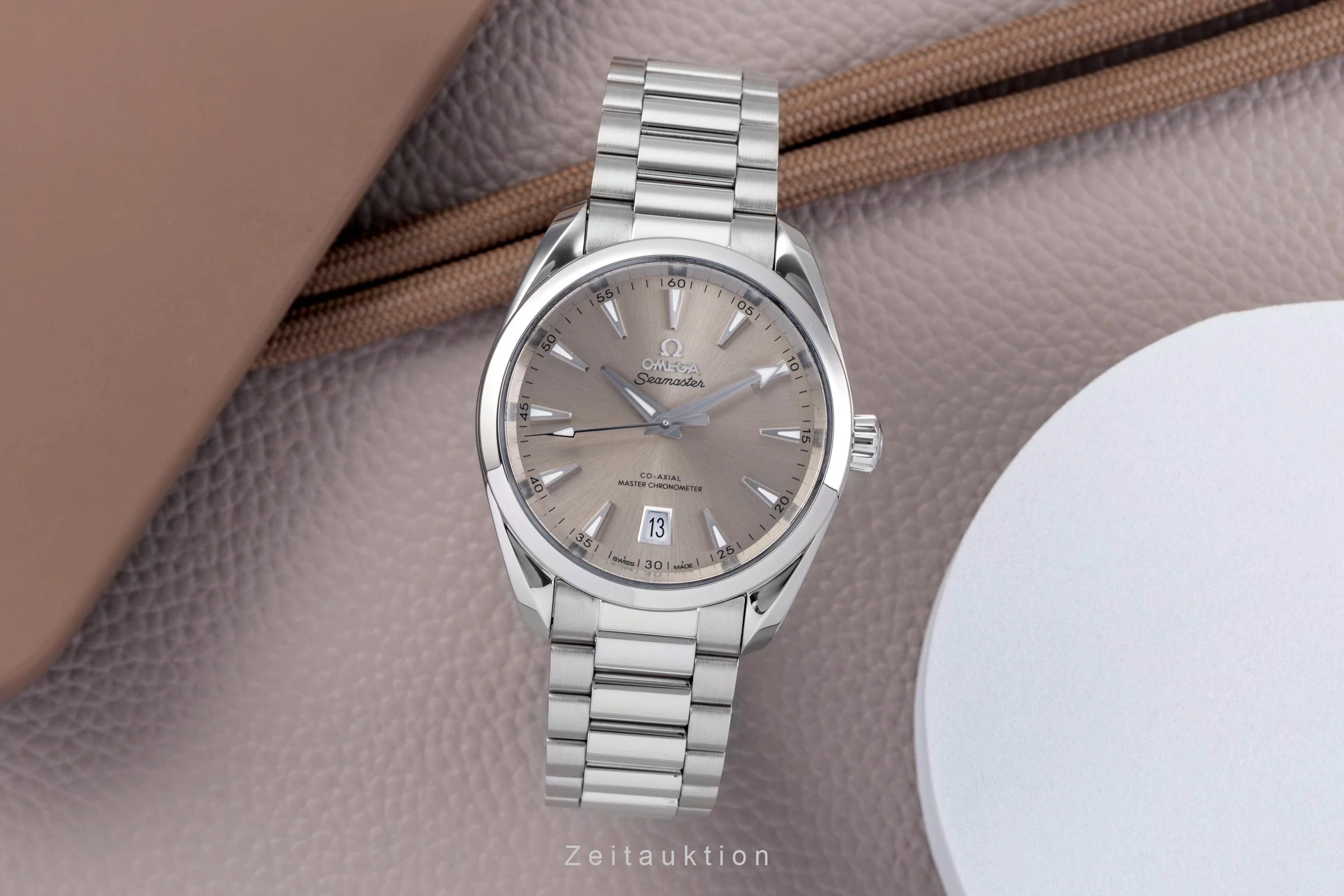 Omega Seamaster steel automatic men's watch 220.10.38.20.09.001 LP: 7200EUR  [2505126] - Image 4