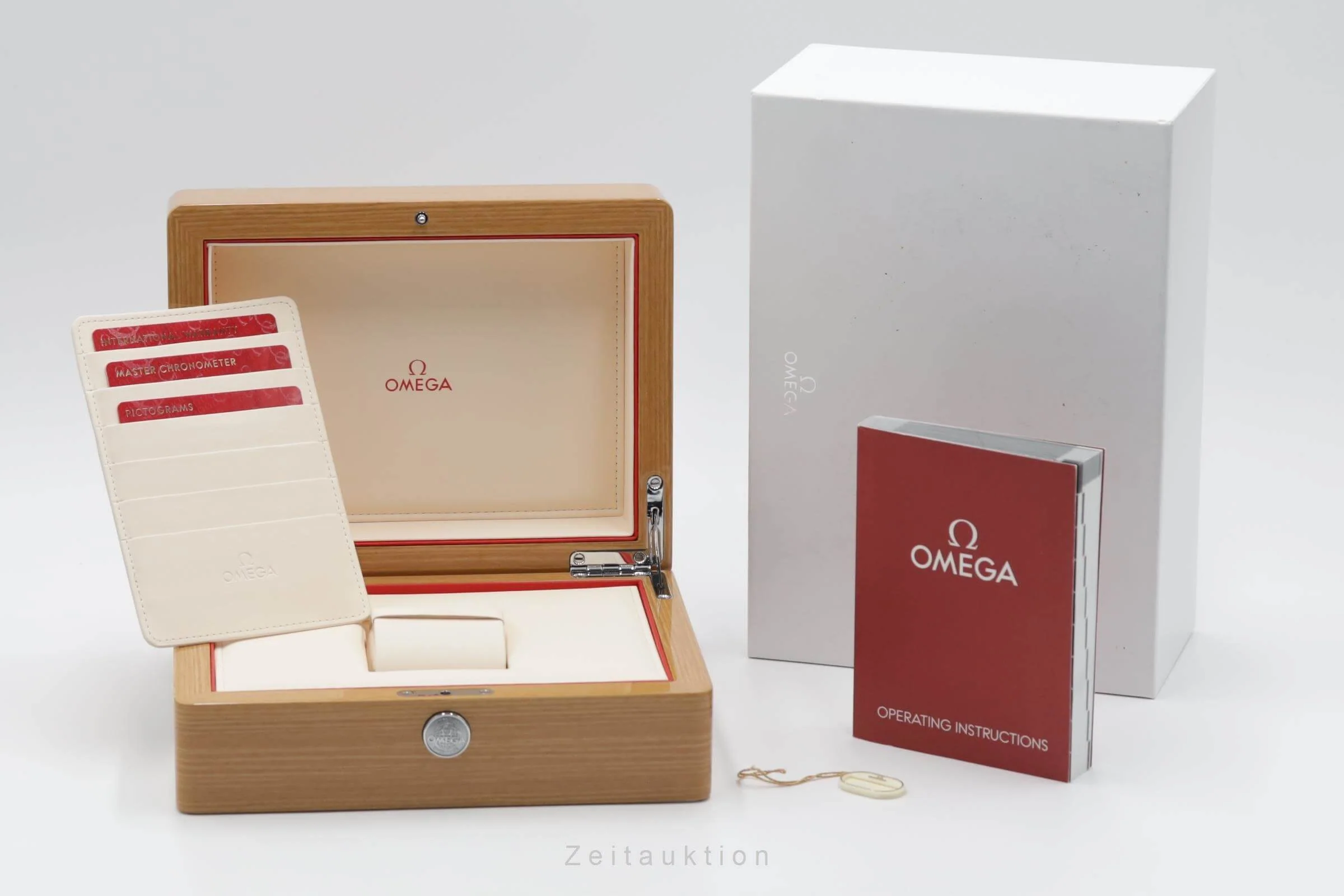 Omega Seamaster steel automatic men's watch 220.10.41.21.03.001 LP: 6000EUR  [2501711] - Image 9