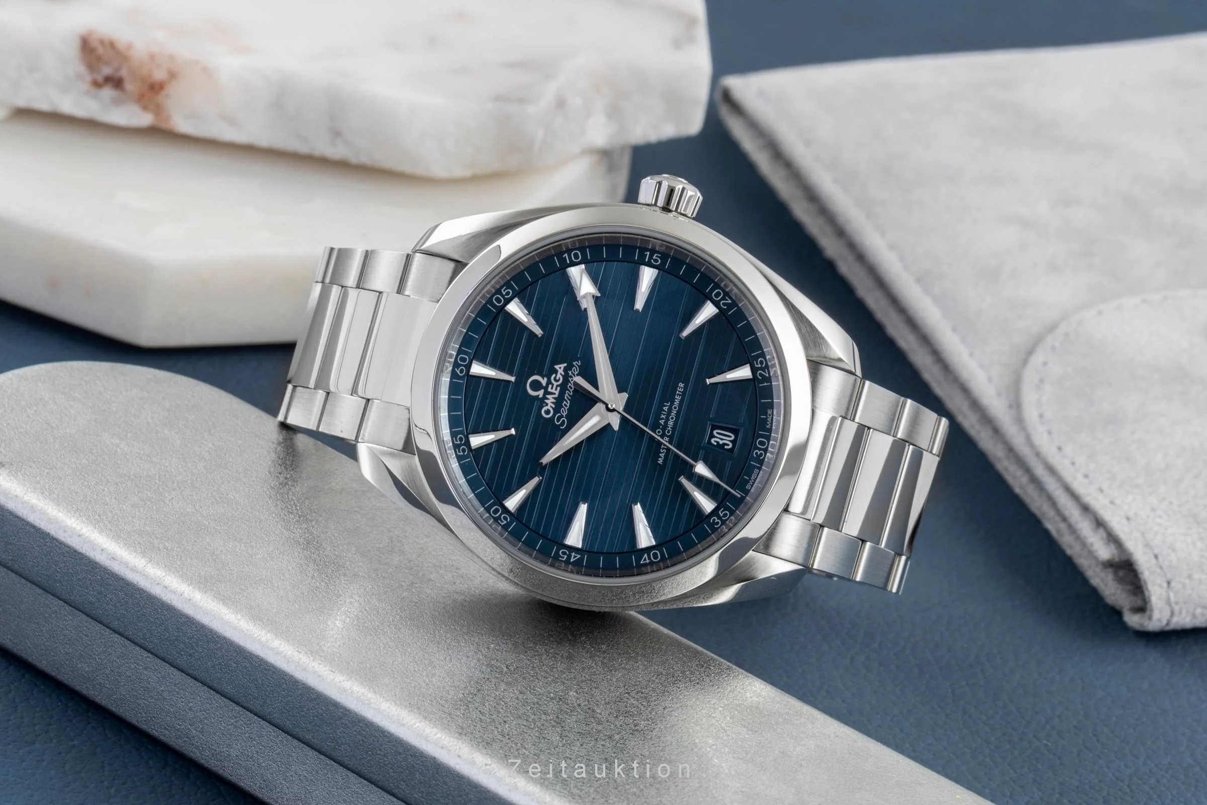 Omega Seamaster steel automatic men's watch 220.10.41.21.03.004 LP: 6800EUR  [2600335] - Image 3
