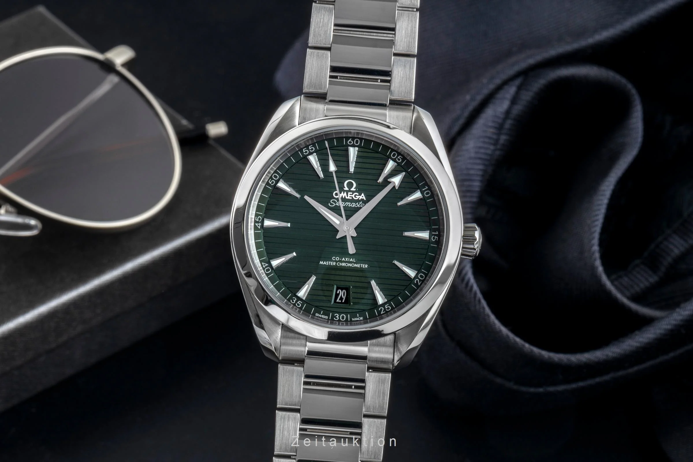 Omega Seamaster steel automatic men's watch 220.10.41.21.10.001 LP: 6800EUR  [2506135] - Image 2