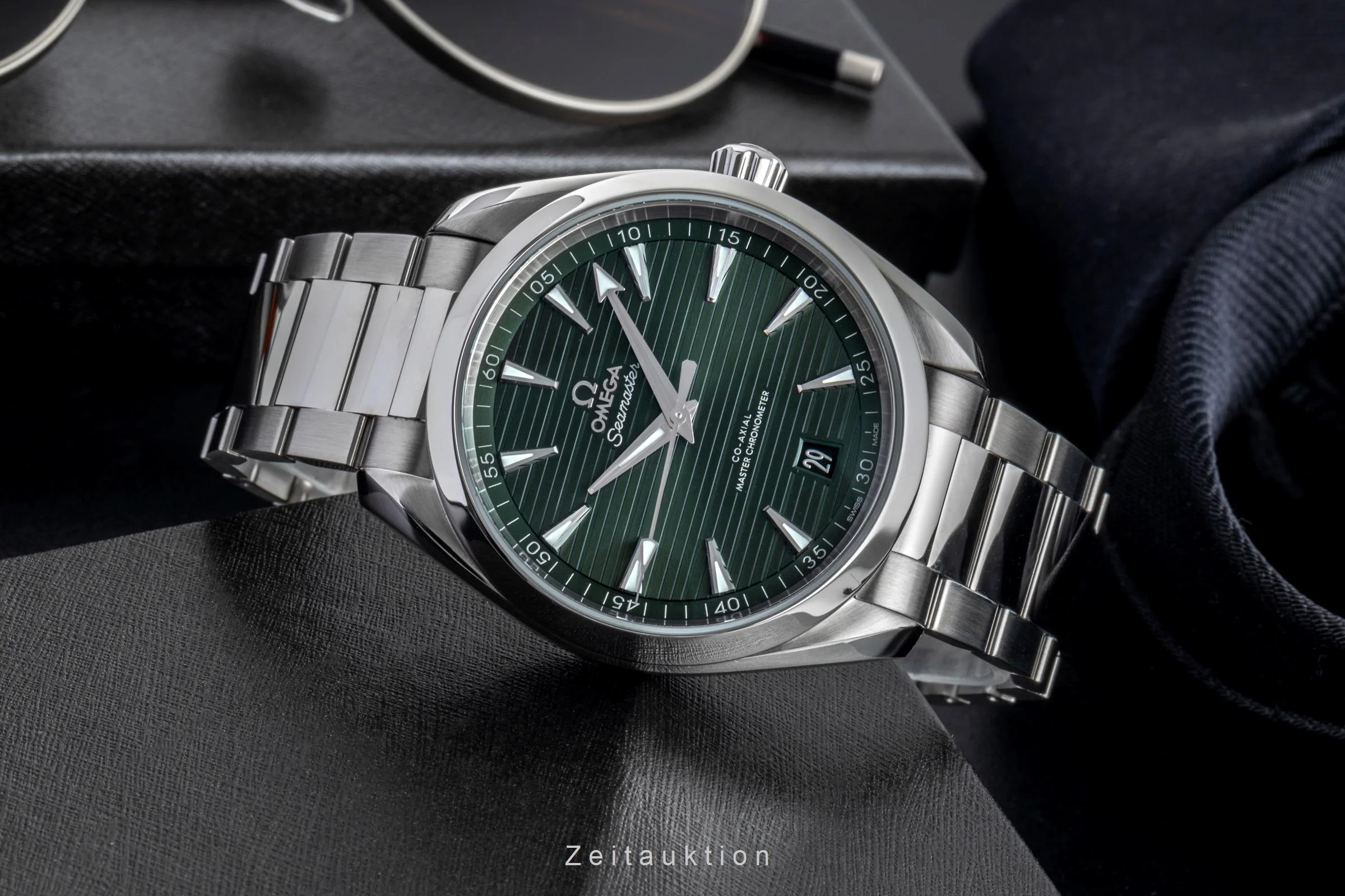 Omega Seamaster steel automatic men's watch 220.10.41.21.10.001 LP: 6800EUR  [2506135] - Image 3