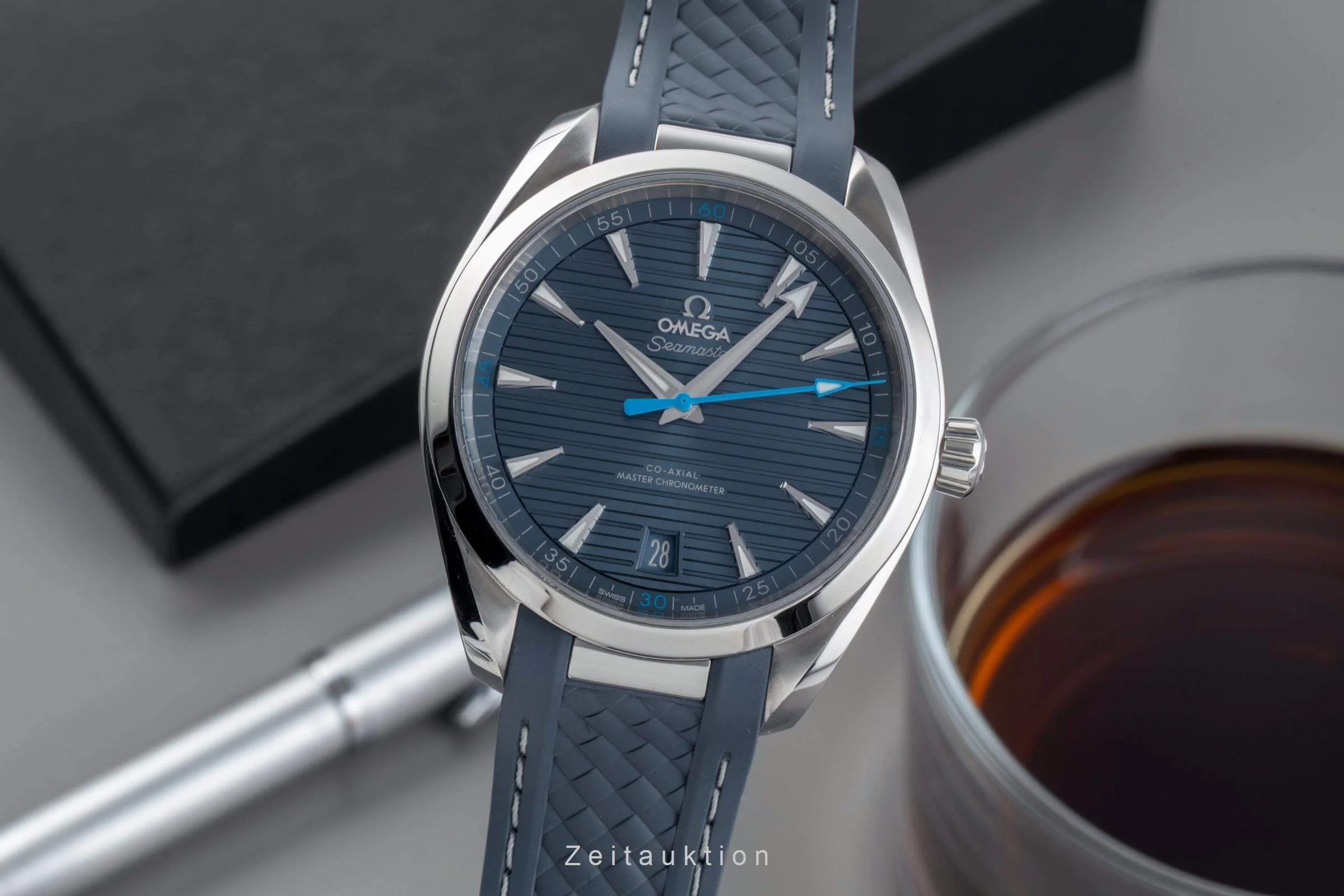 Omega Seamaster steel automatic men's watch 220.12.41.21.03.002  [2501574] - Image 2