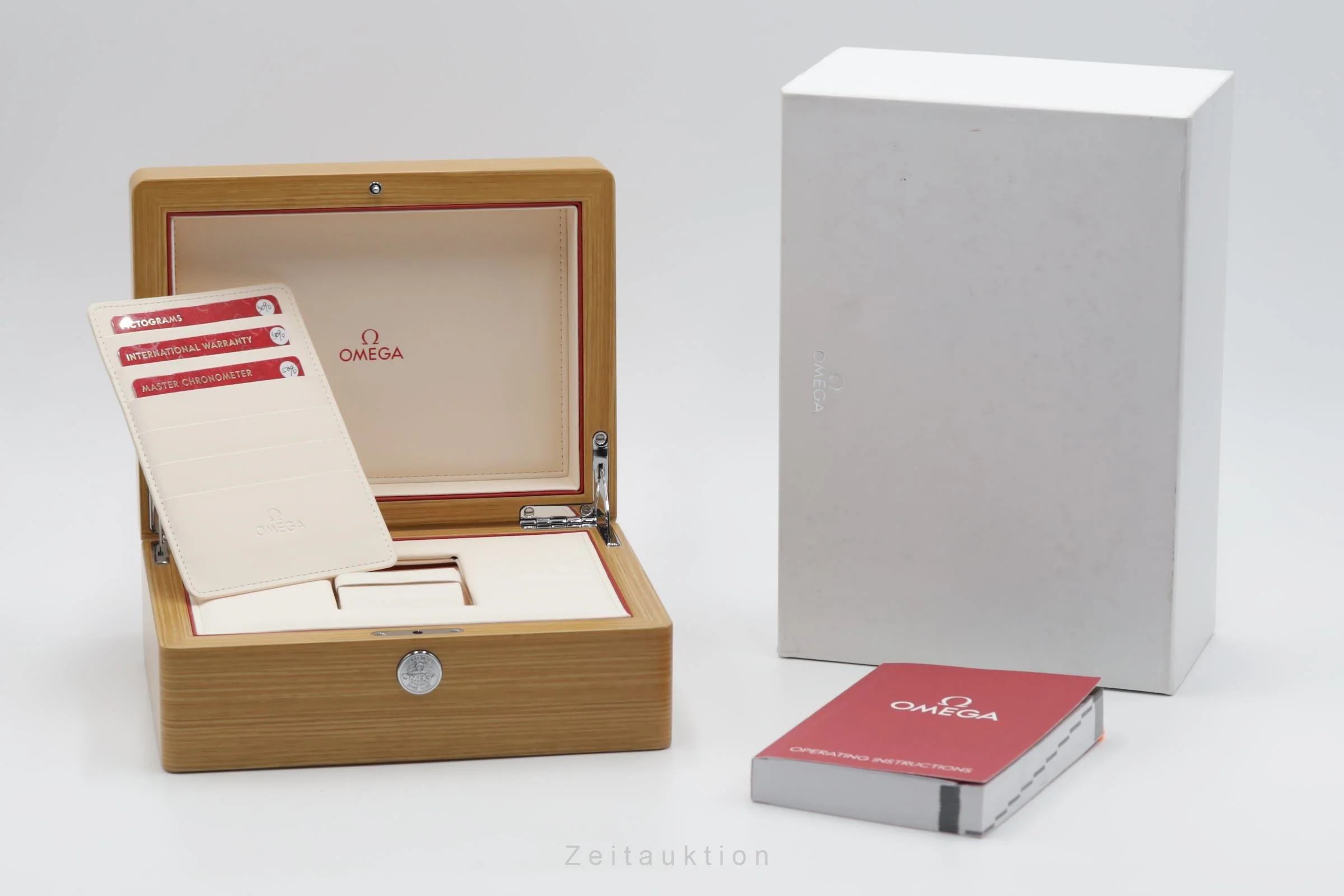 Omega Seamaster steel automatic men's watch 220.32.43.22.10.001 LP: 11700EUR  [2505410] - Image 9