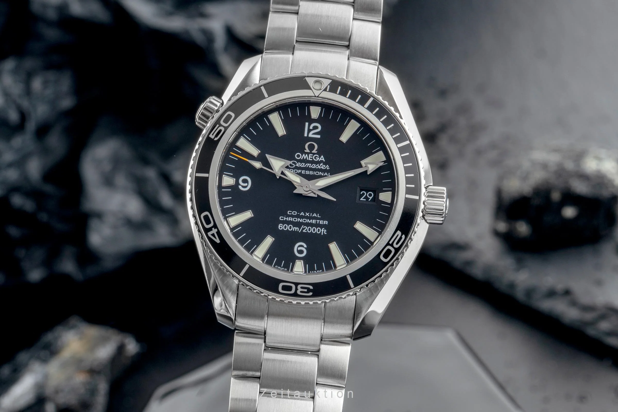 Omega Seamaster steel automatic men's watch 2201.50.00 LP: 7700EUR  [2503662] - Image 2