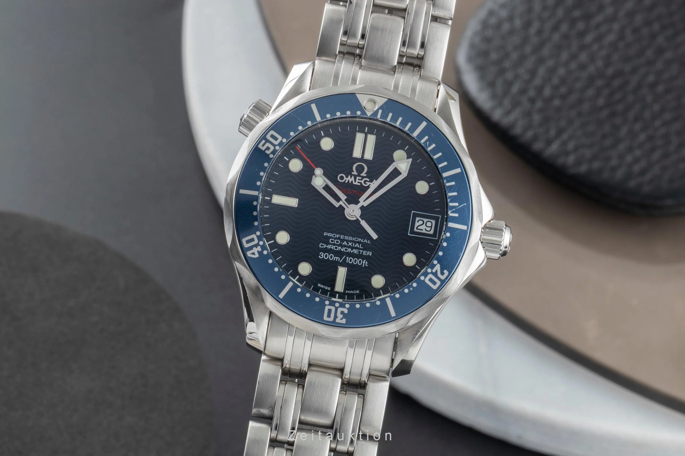 Omega Seamaster steel automatic men's watch 2222.80.00  [2502889] - Image 2