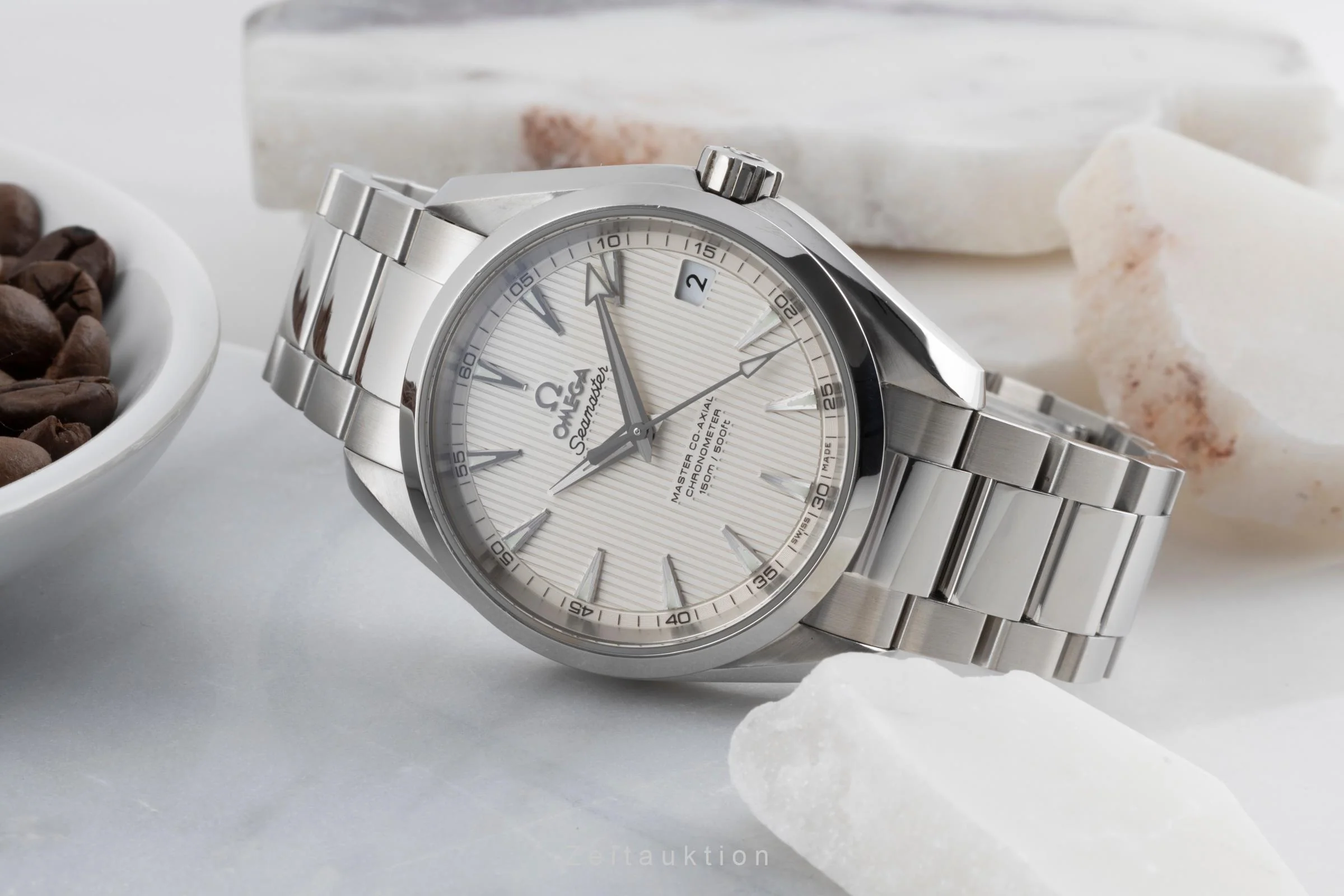 Omega Seamaster steel automatic men's watch 231.10.39.21.02.002 LP: 7200EUR  [2503184] - Image 3