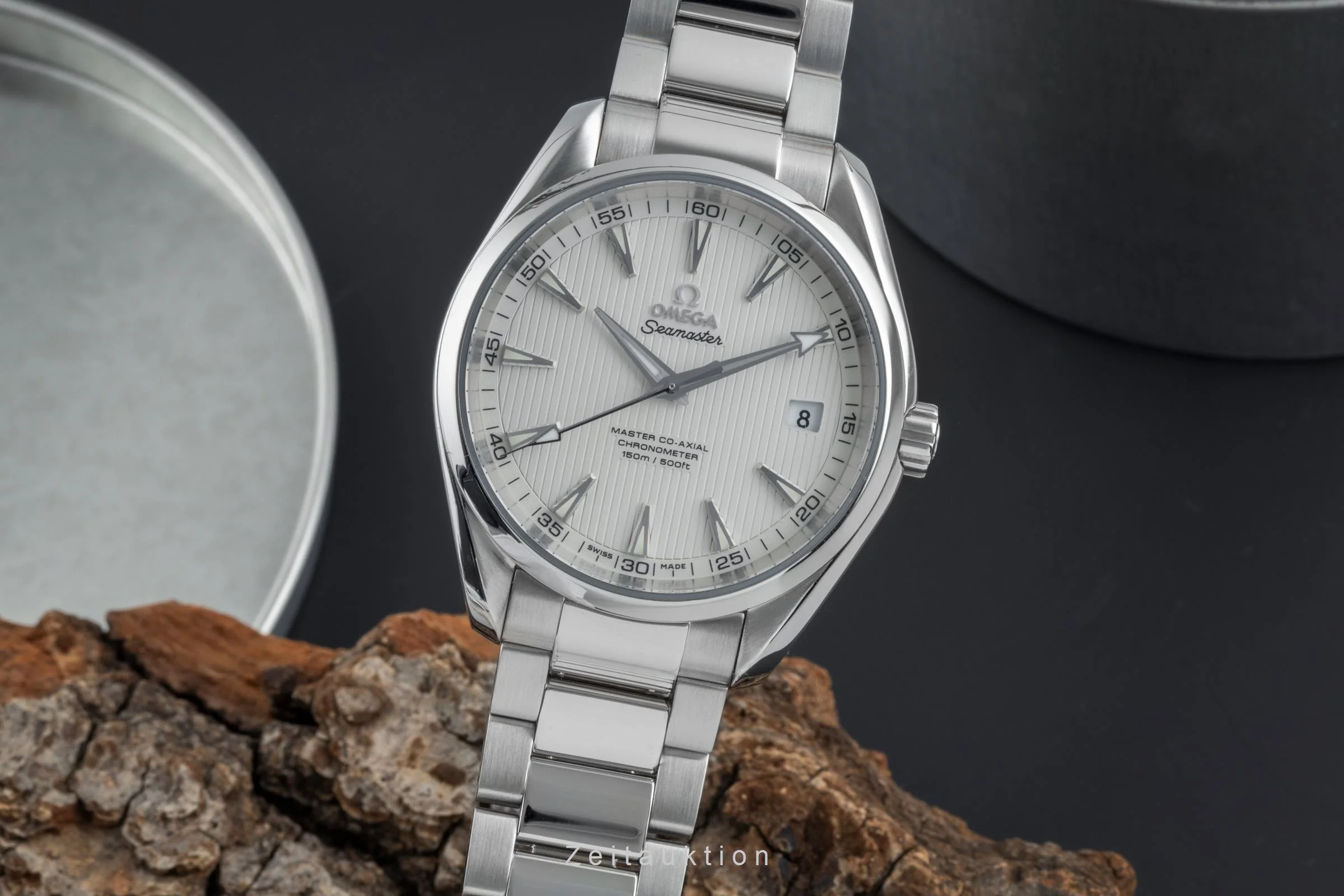 Omega Seamaster steel automatic men's watch 231.10.42.21.02.003 LP: 7200EUR  [2506468] - Image 2
