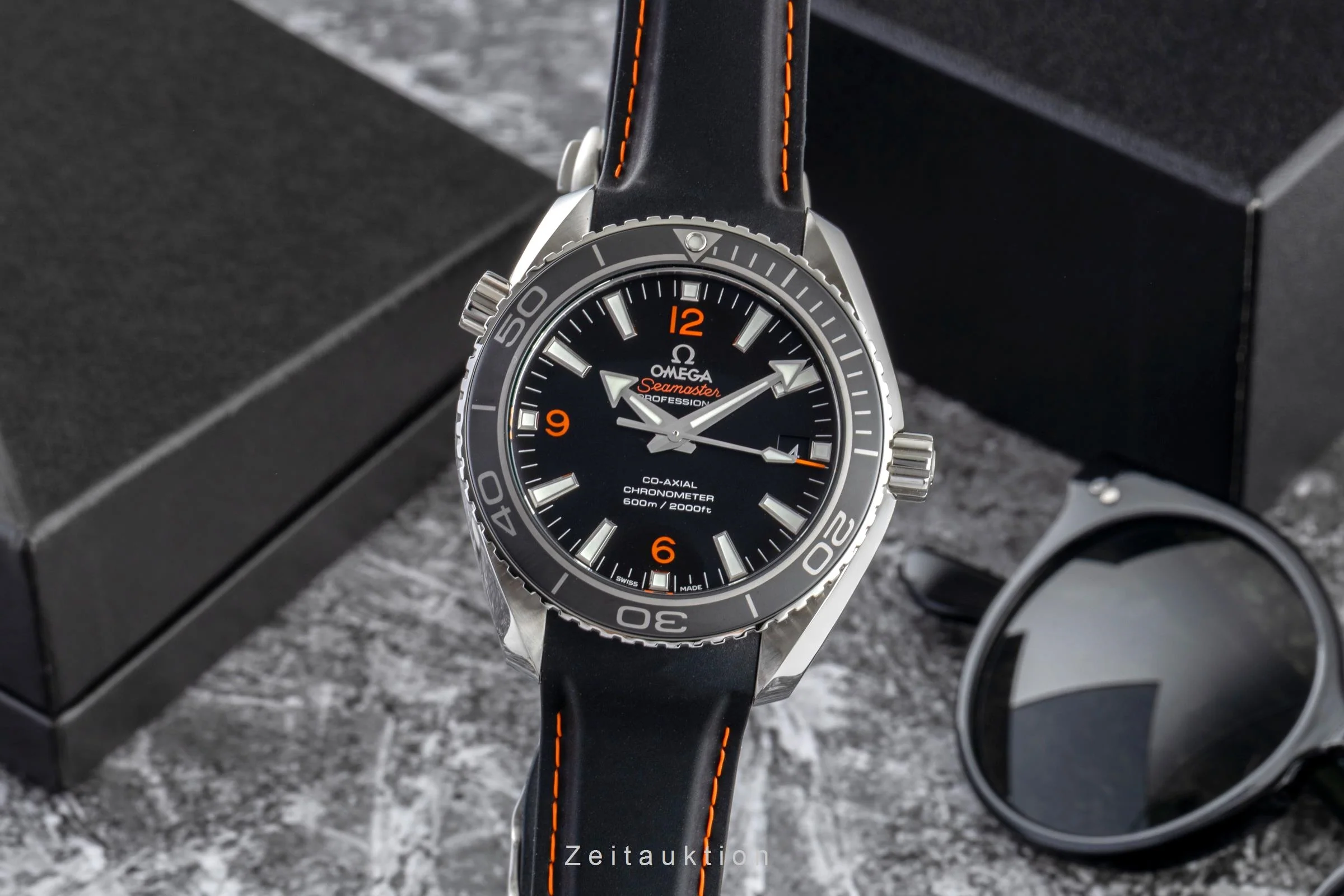 Omega Seamaster steel automatic men's watch 232.32.46.21.01.005  [2600863] - Image 2