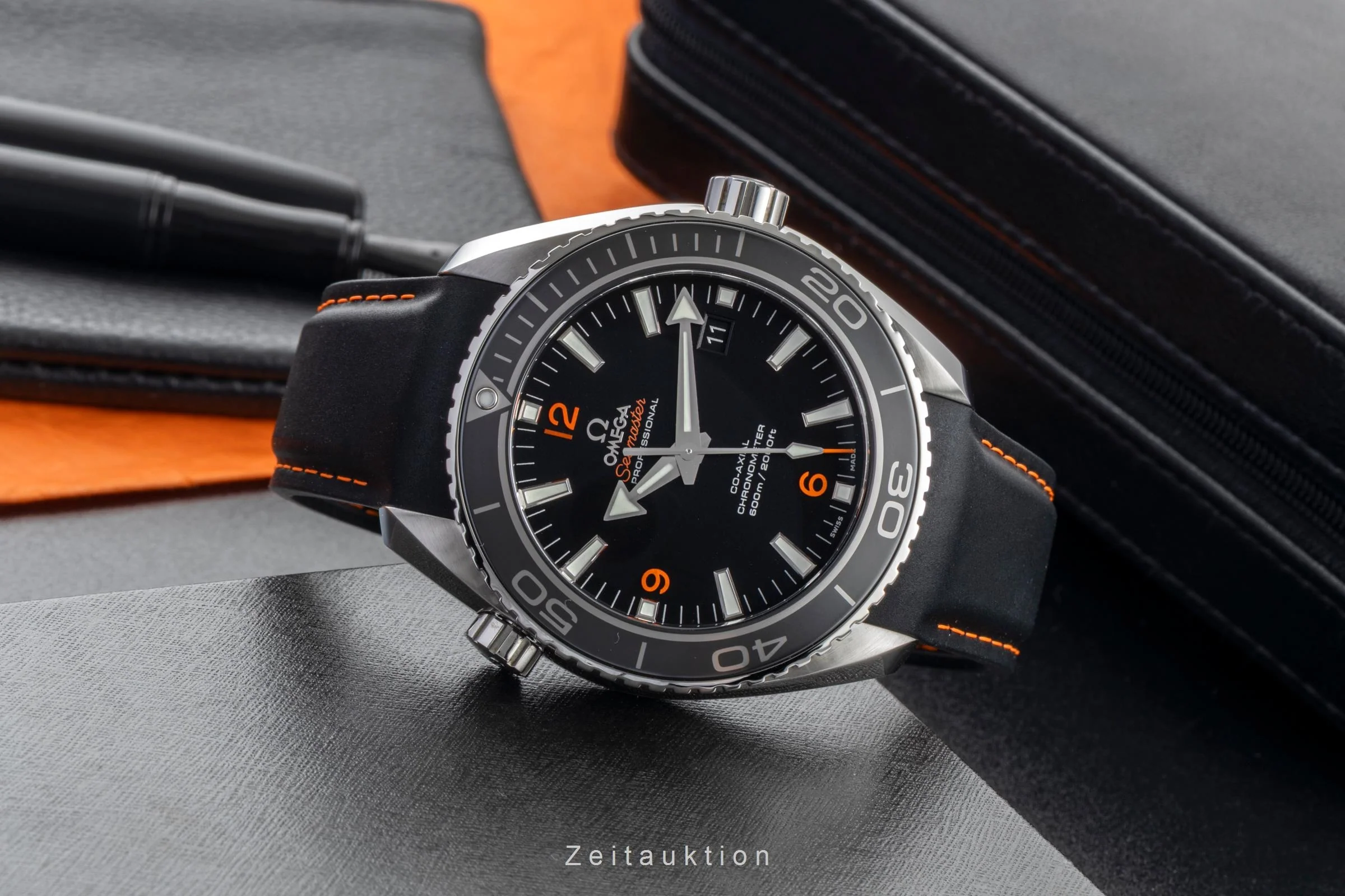 Omega Seamaster steel automatic men's watch 232.32.46.21.01.005  [2601139] - Image 3