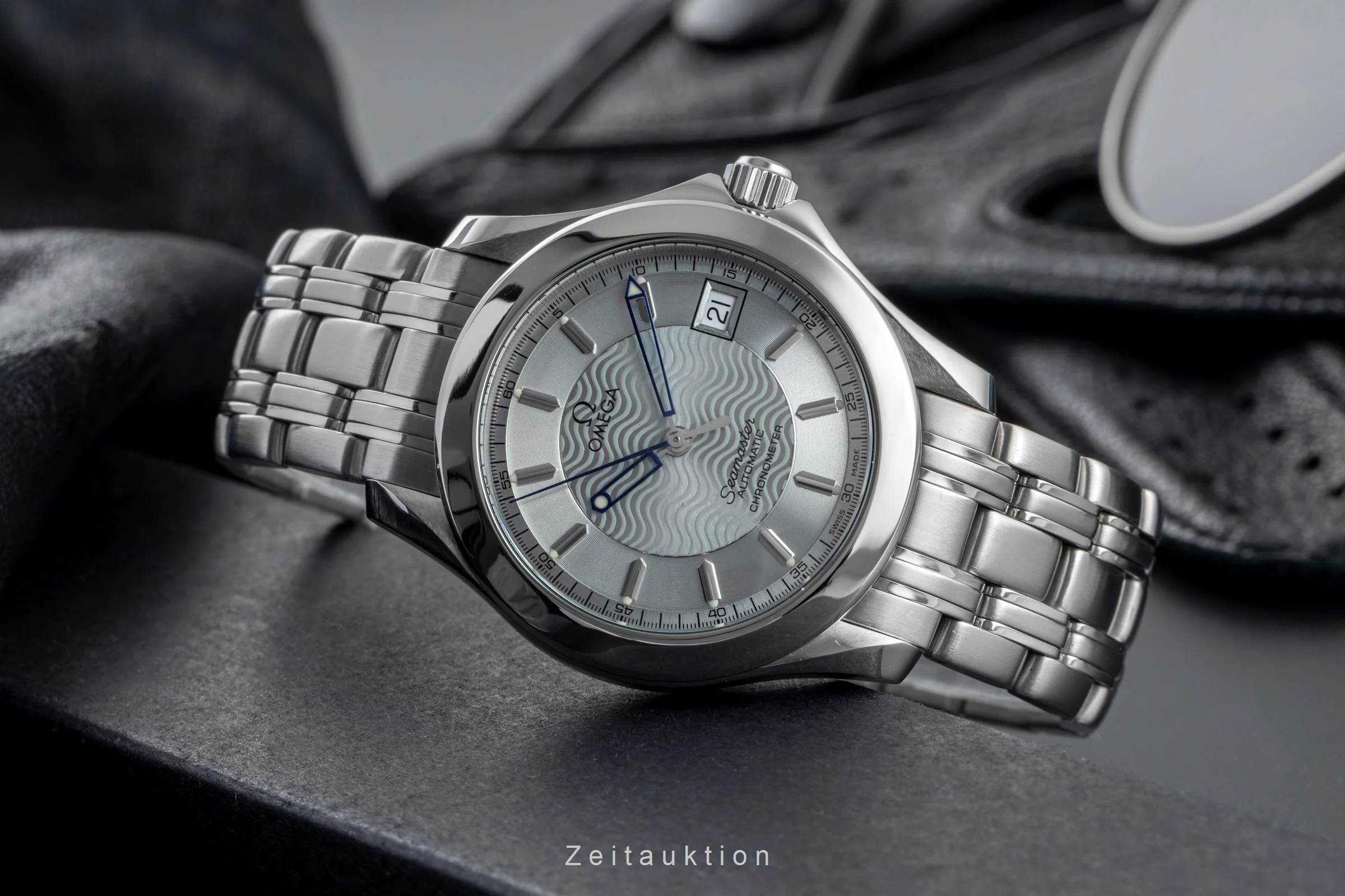Omega Seamaster steel automatic men's watch 2501.31.00  [2503841] - Image 3