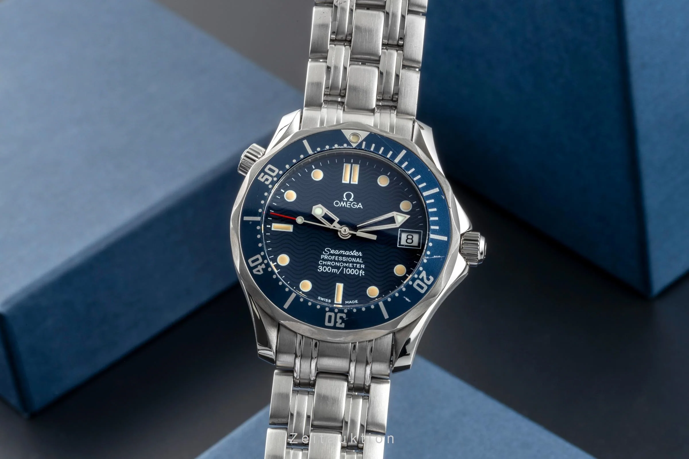 Omega Seamaster steel automatic men's watch 2551.80.00  [2504390] - Image 2