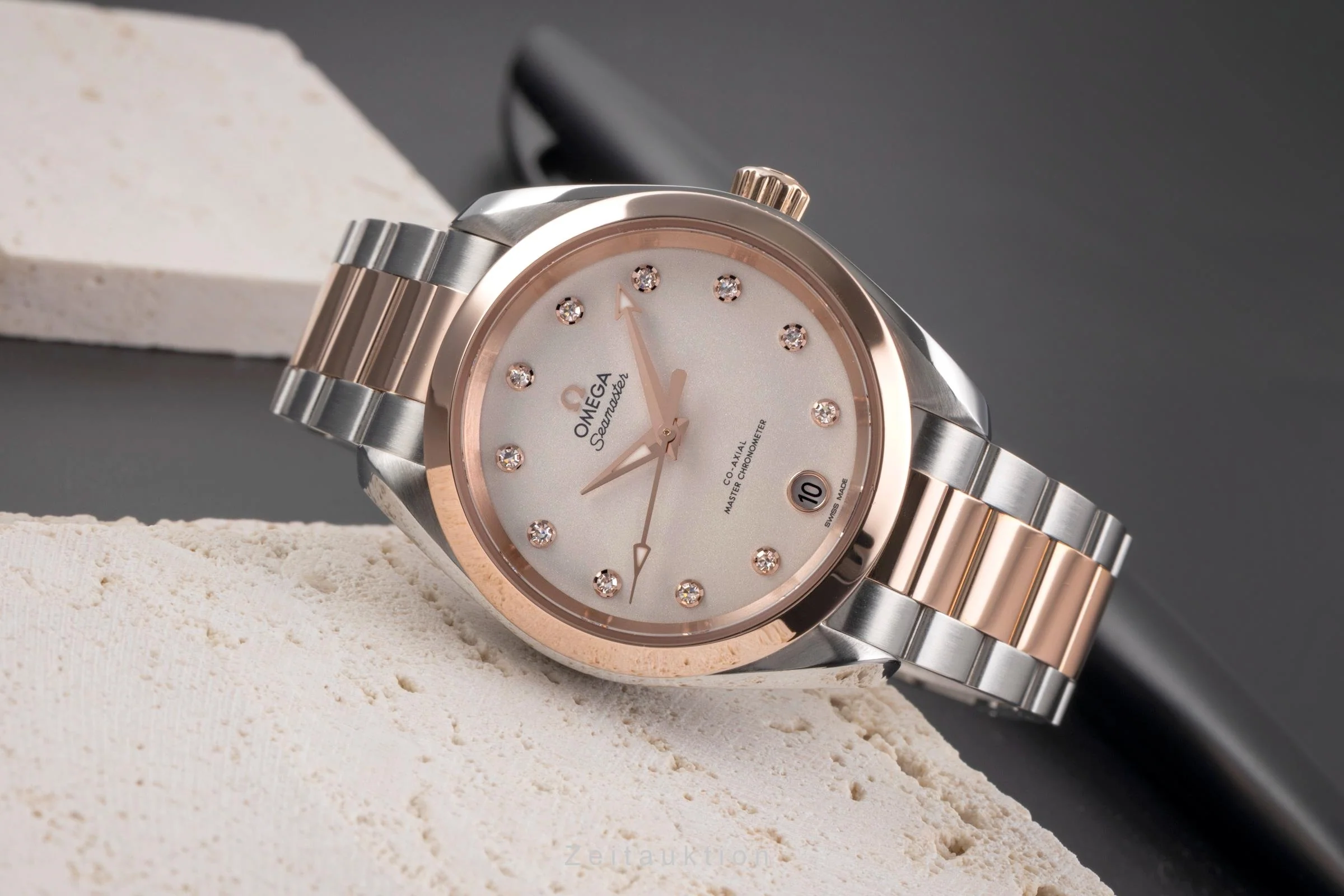 Omega Seamaster steel / gold automatic women's watch 220.20.34.20.52.001  [2504899] - Image 3