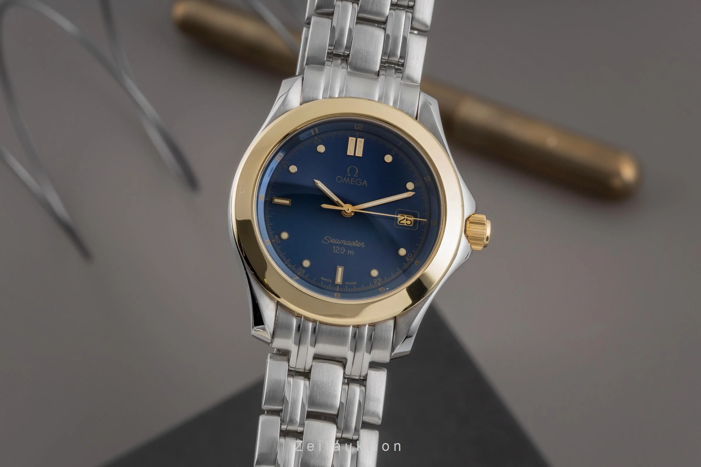 Omega Seamaster steel / gold quartz men's watch 2311.80.00  [2505834] - Image 2