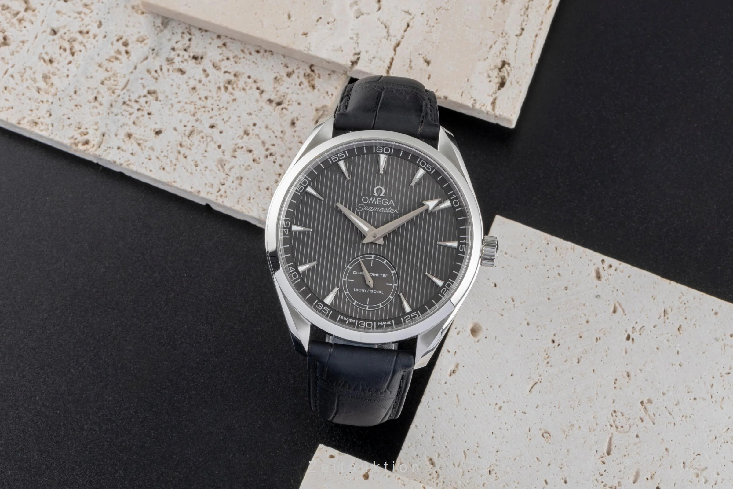 Omega Seamaster steel manual winding men's watch 231.13.49.10.06.001  [2505902] - Image 4