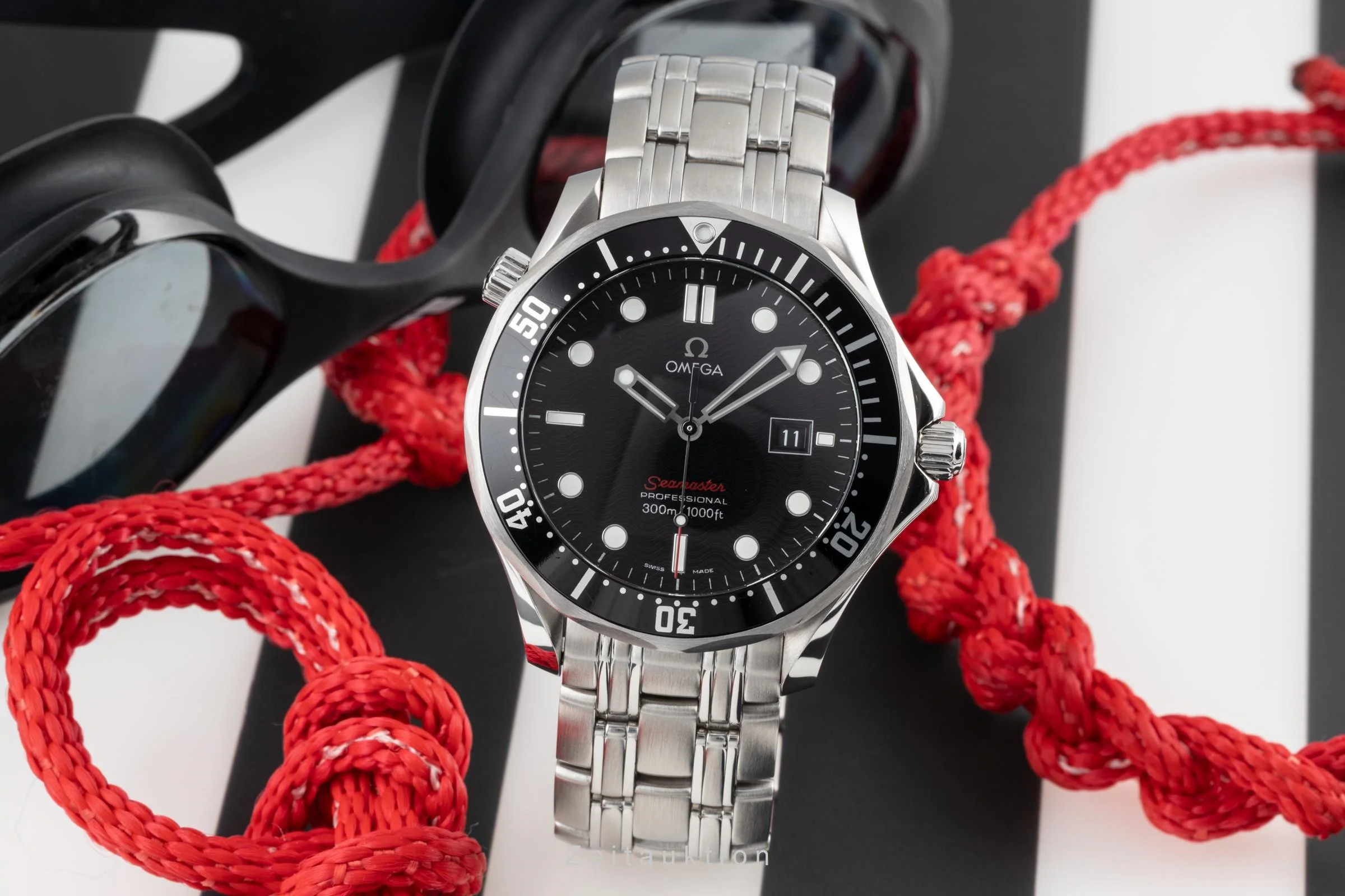 Omega Seamaster steel quartz men's watch 212.30.41.61.01.001  [2302636] - Image 3
