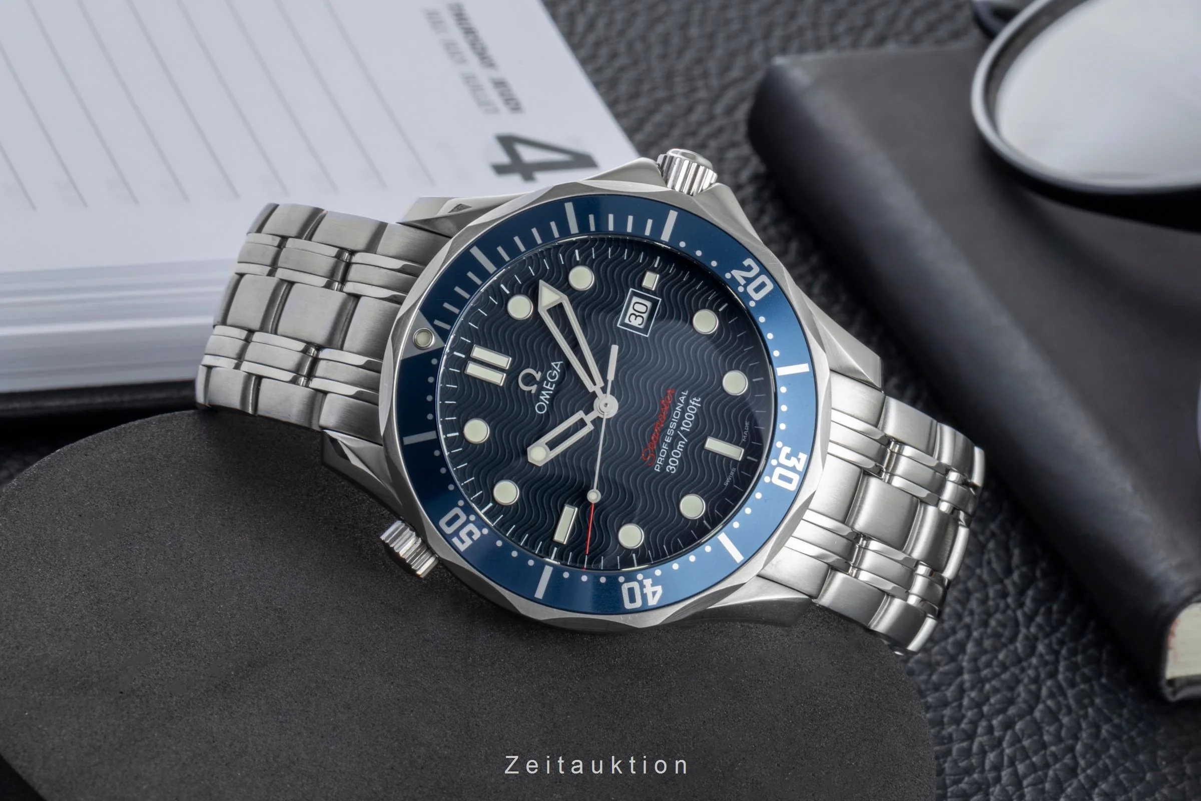 Omega Seamaster steel quartz men's watch 2221.80.00  [2506734] - Image 3