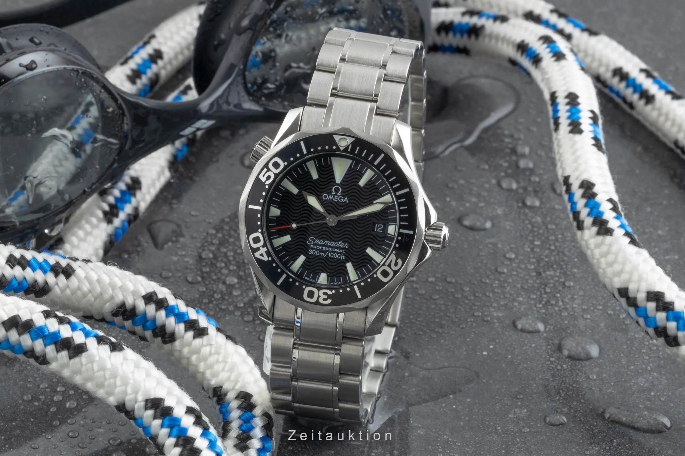 Omega Seamaster steel quartz men's watch 2262.50.00  [2401081] - Image 3
