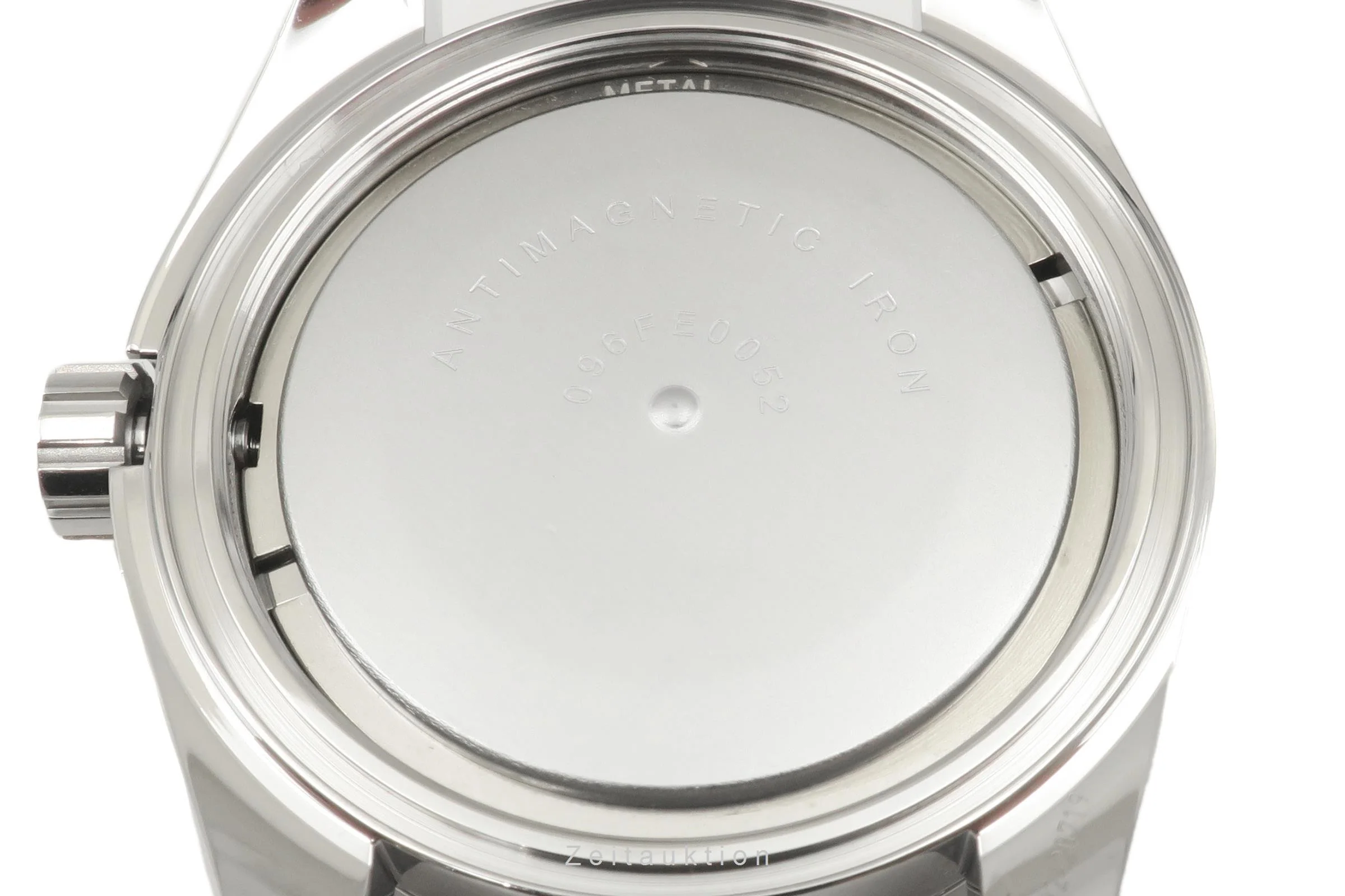 Omega Seamaster steel quartz men's watch 231.10.39.60.06.001  [2301626] - Image 14