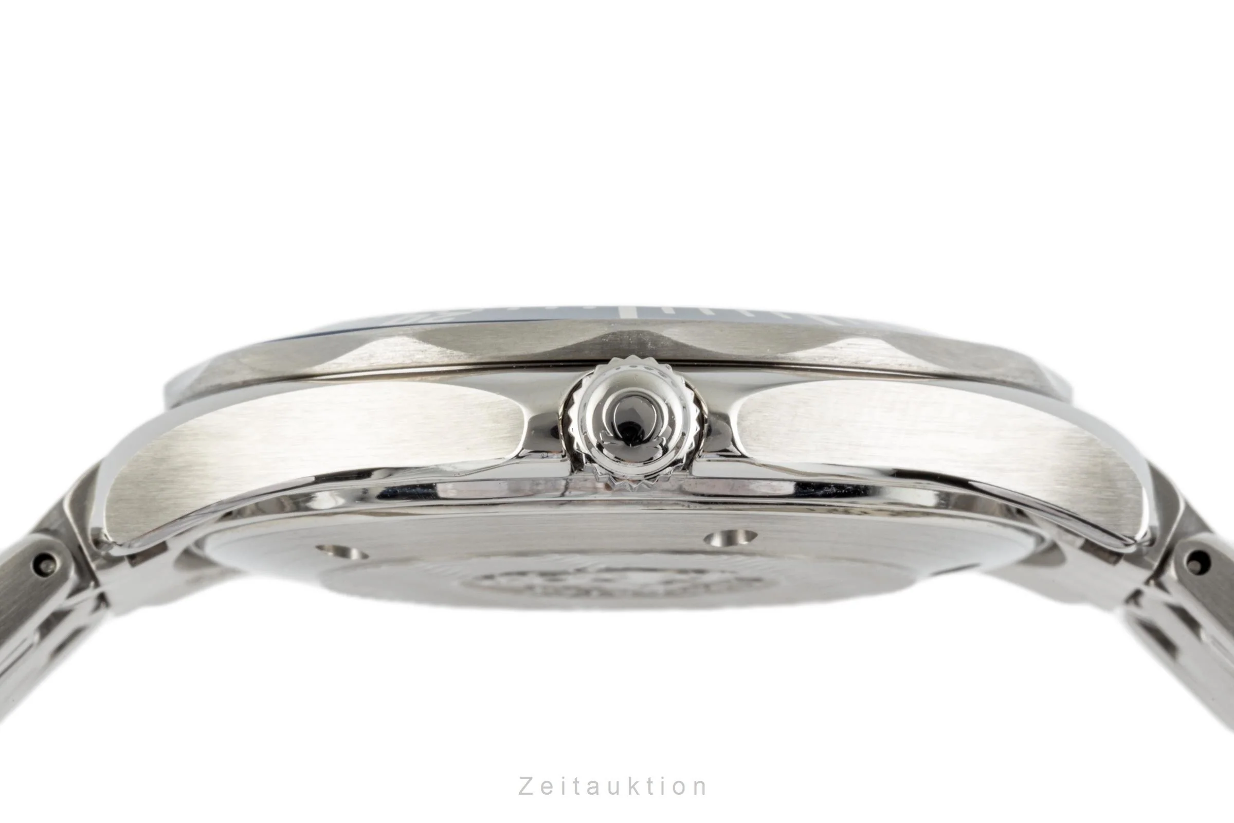 Omega Seamaster steel quartz men's watch 2541.80.00  [2301014] - Image 10