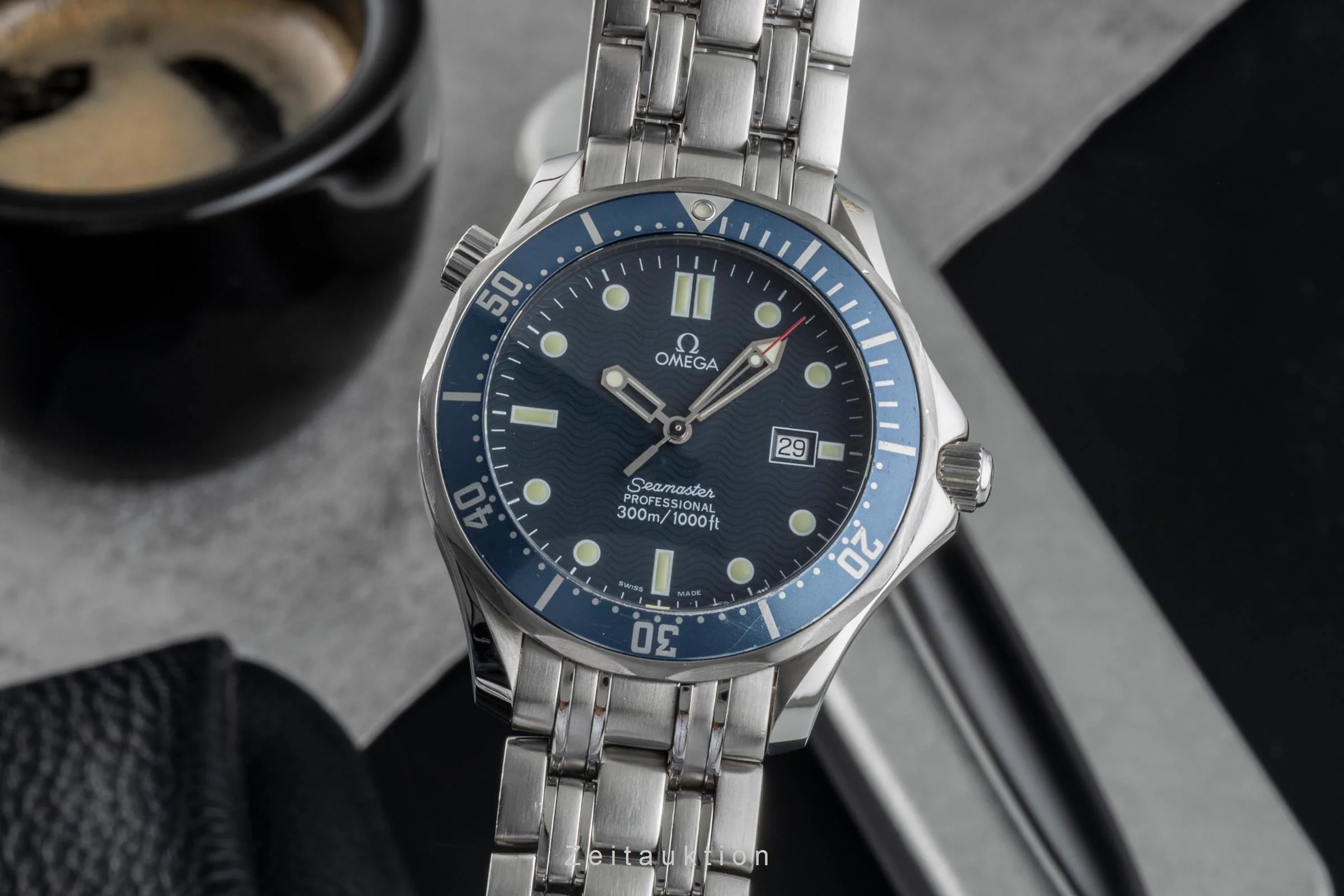 Omega Seamaster steel quartz men's watch 2541.80.00  [2506553] - Image 2