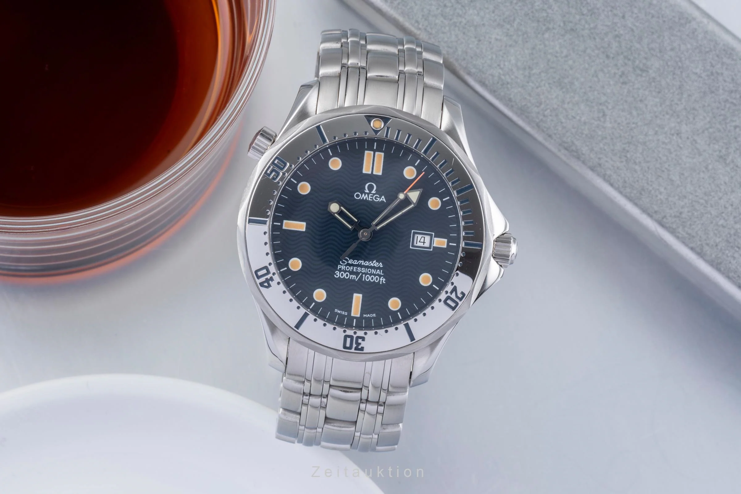 Omega Seamaster steel quartz men's watch 2542.80.00  [2506060] - Image 4