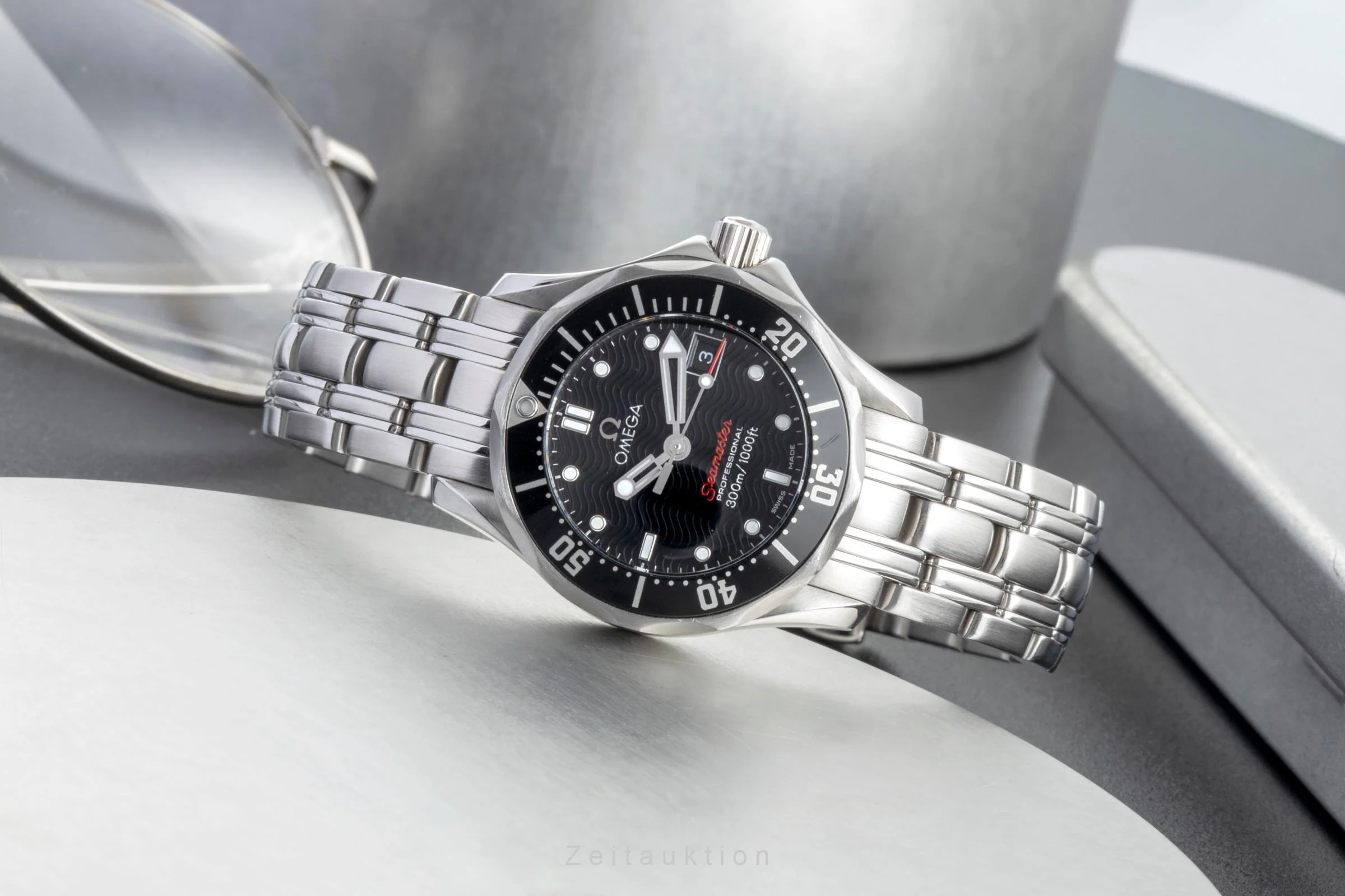 Omega Seamaster steel quartz women's watch 212.30.28.61.01.001  [2600299] - Image 3
