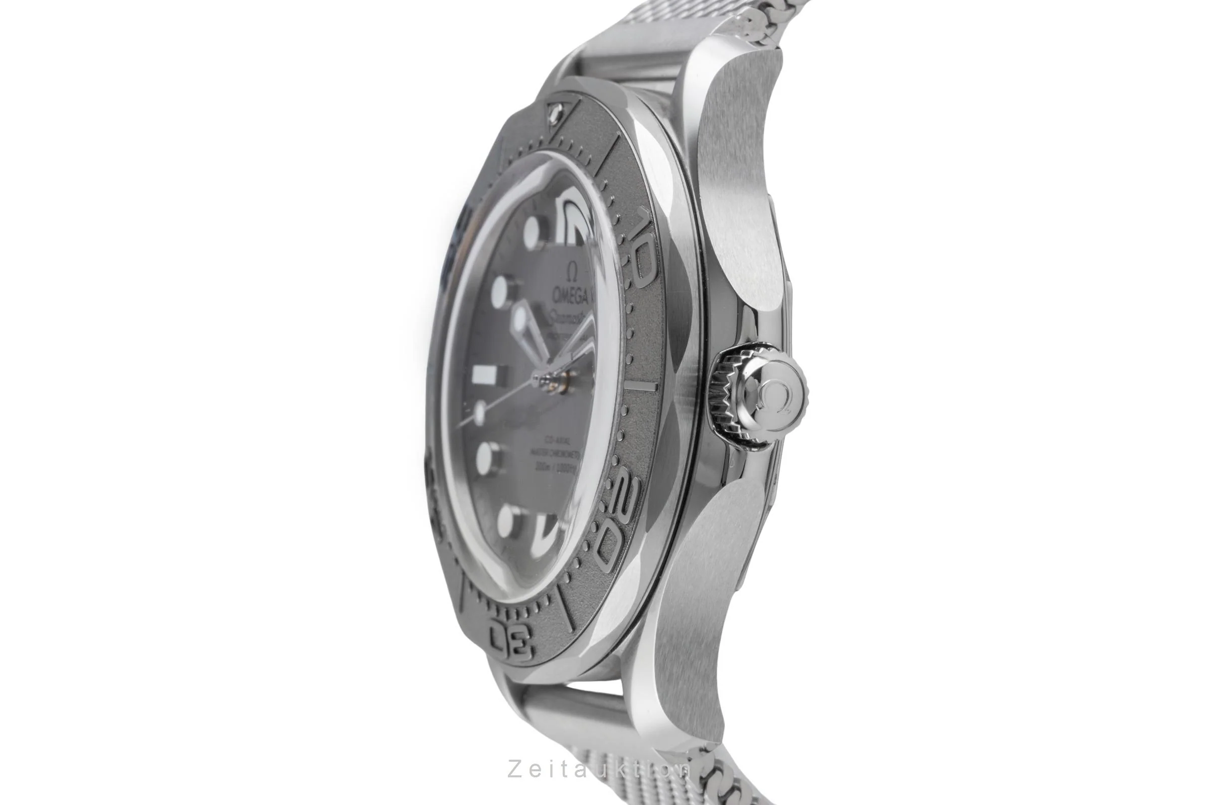 Omega Seamaster steel / titanium automatic men's watch 210.30.42.20.06.002  [2507484] - Image 7