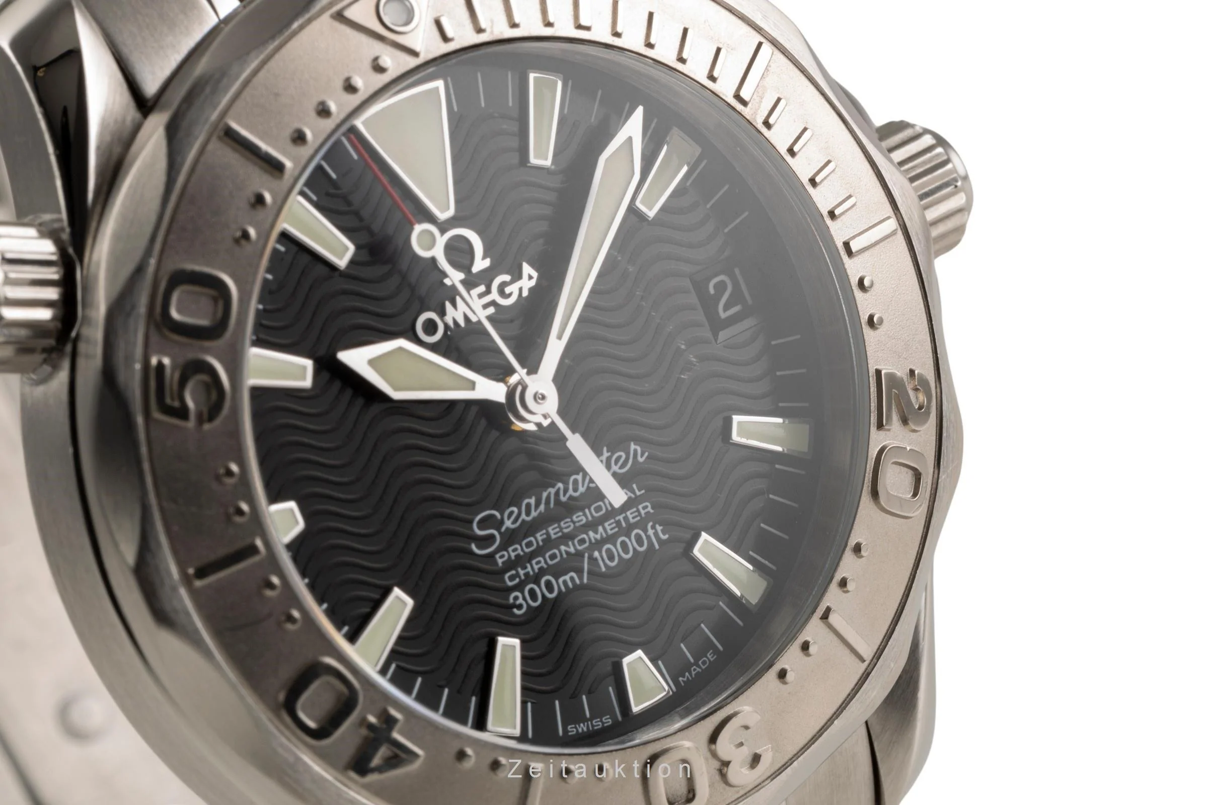 Omega Seamaster steel / white gold automatic men's watch 2236.50.00  [2305527] - Image 13