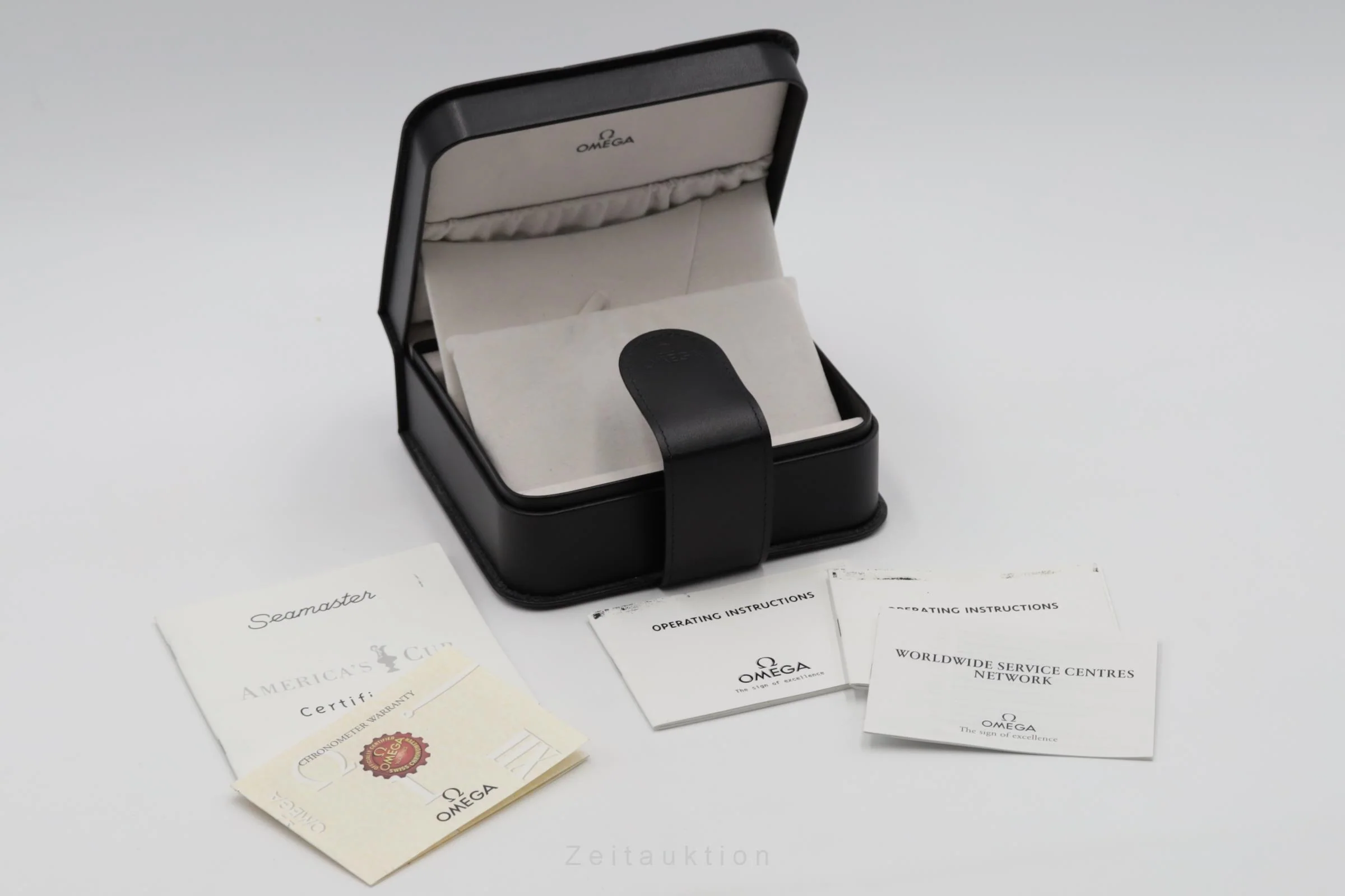 Omega Seamaster steel / white gold automatic men's watch 2533.50.00 Limited  [2506213] - Image 9