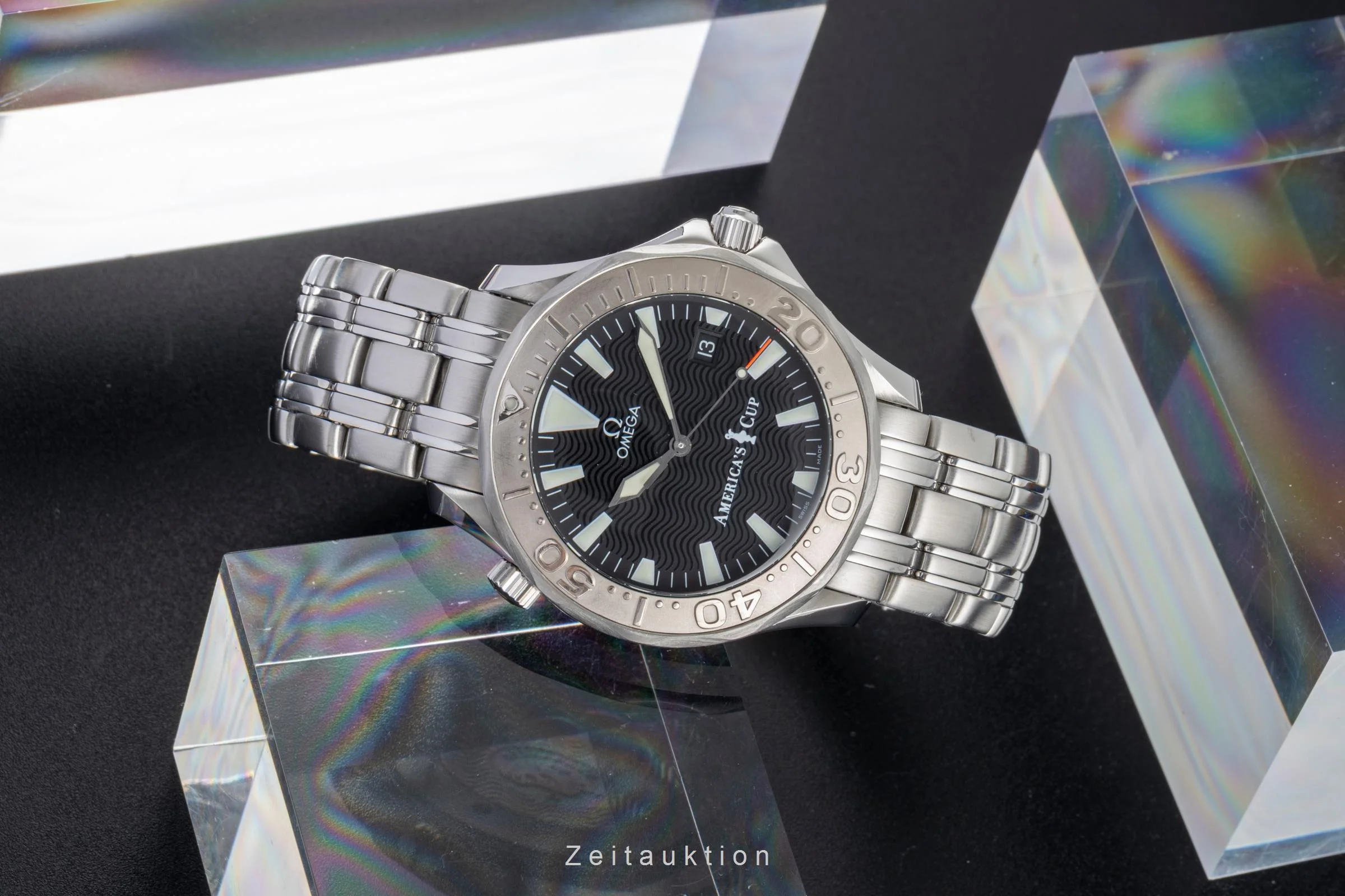Omega Seamaster steel / white gold automatic men's watch 2533.50.00 Limited  [2507430] - Image 3