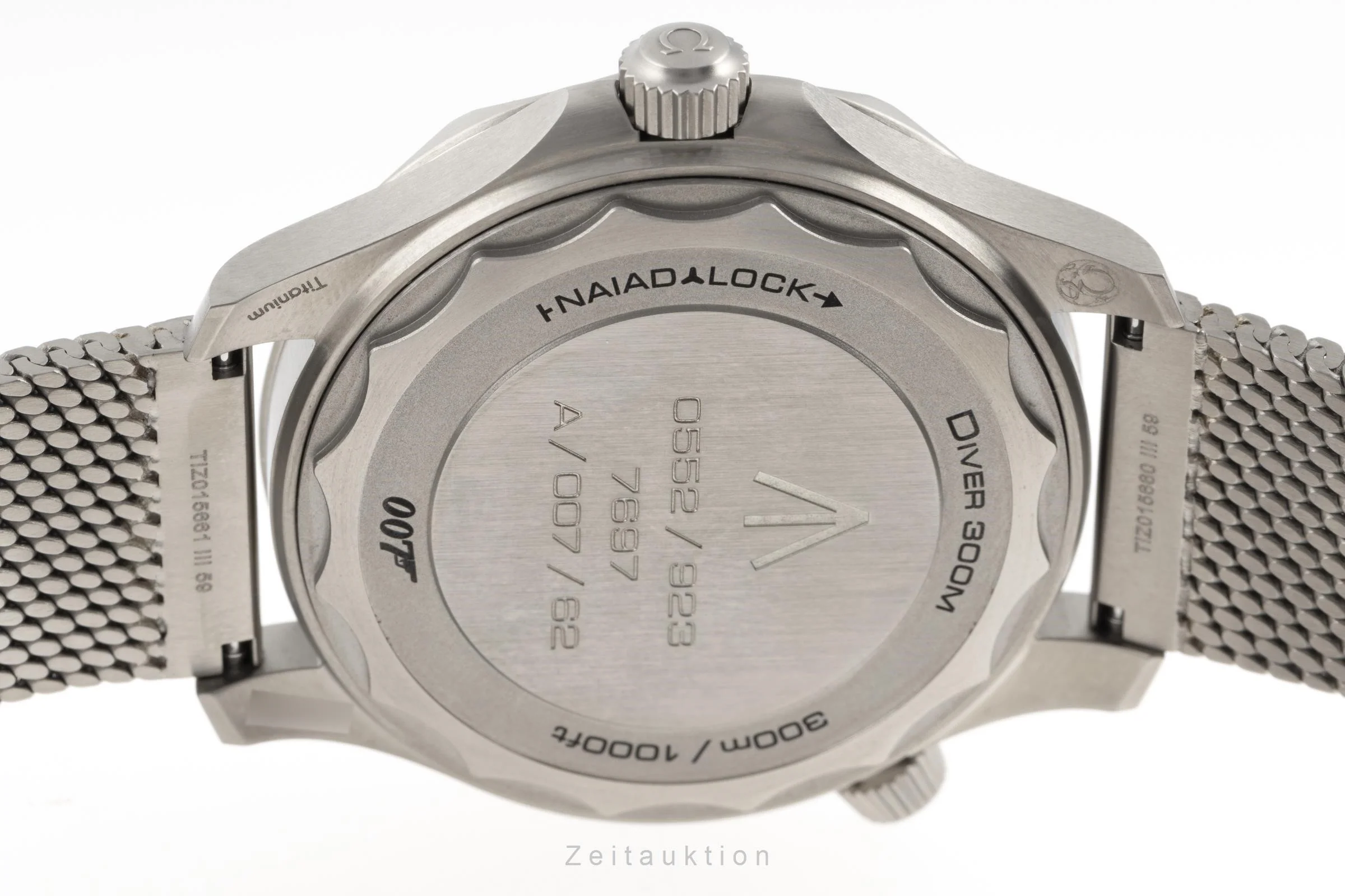 Omega Seamaster titanium automatic men's watch 210.90.42.20.01.001 LP: 10700EUR  [2300518] - Image 9