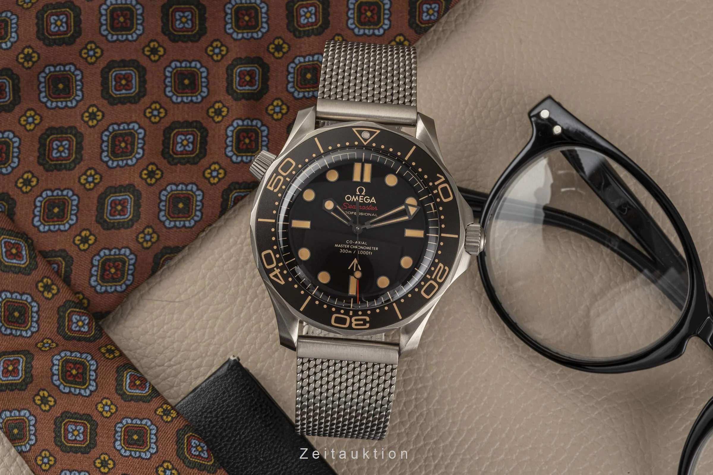 Omega Seamaster titanium automatic men's watch 210.90.42.20.01.001 LP: 10700EUR  [2300809] - Image 2