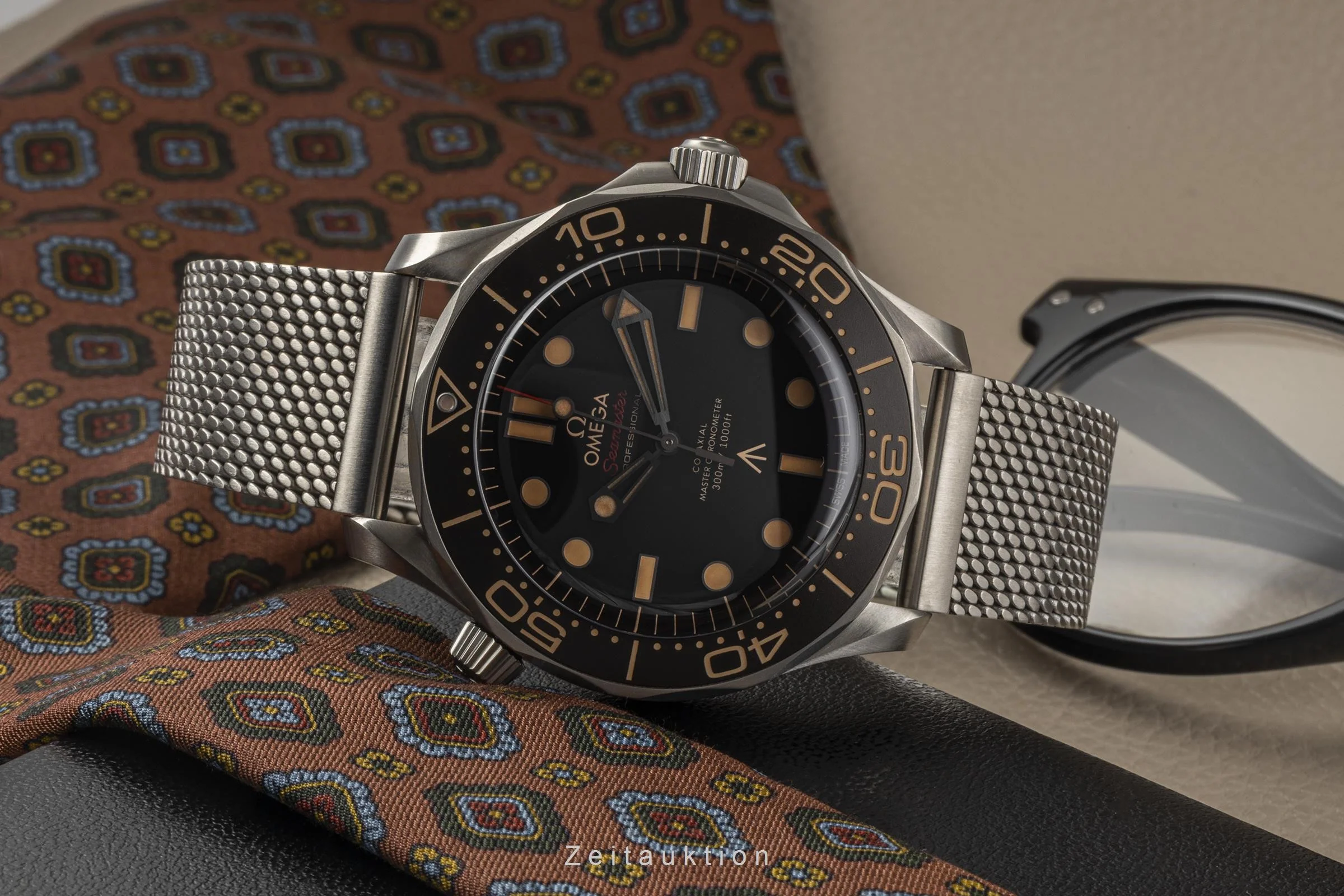 Omega Seamaster titanium automatic men's watch 210.90.42.20.01.001 LP: 10700EUR  [2300809] - Image 3