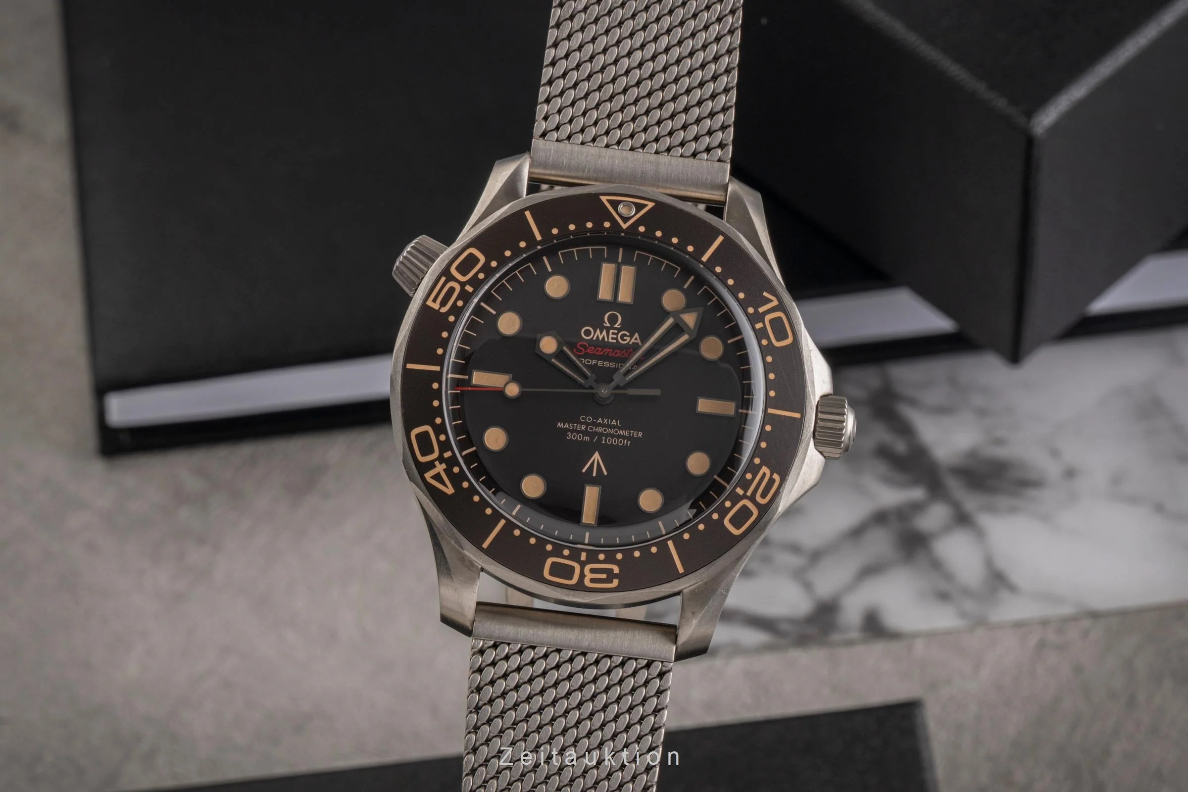 Omega Seamaster titanium automatic men's watch 210.90.42.20.01.001 LP: 10900EUR  [2504062] - Image 2