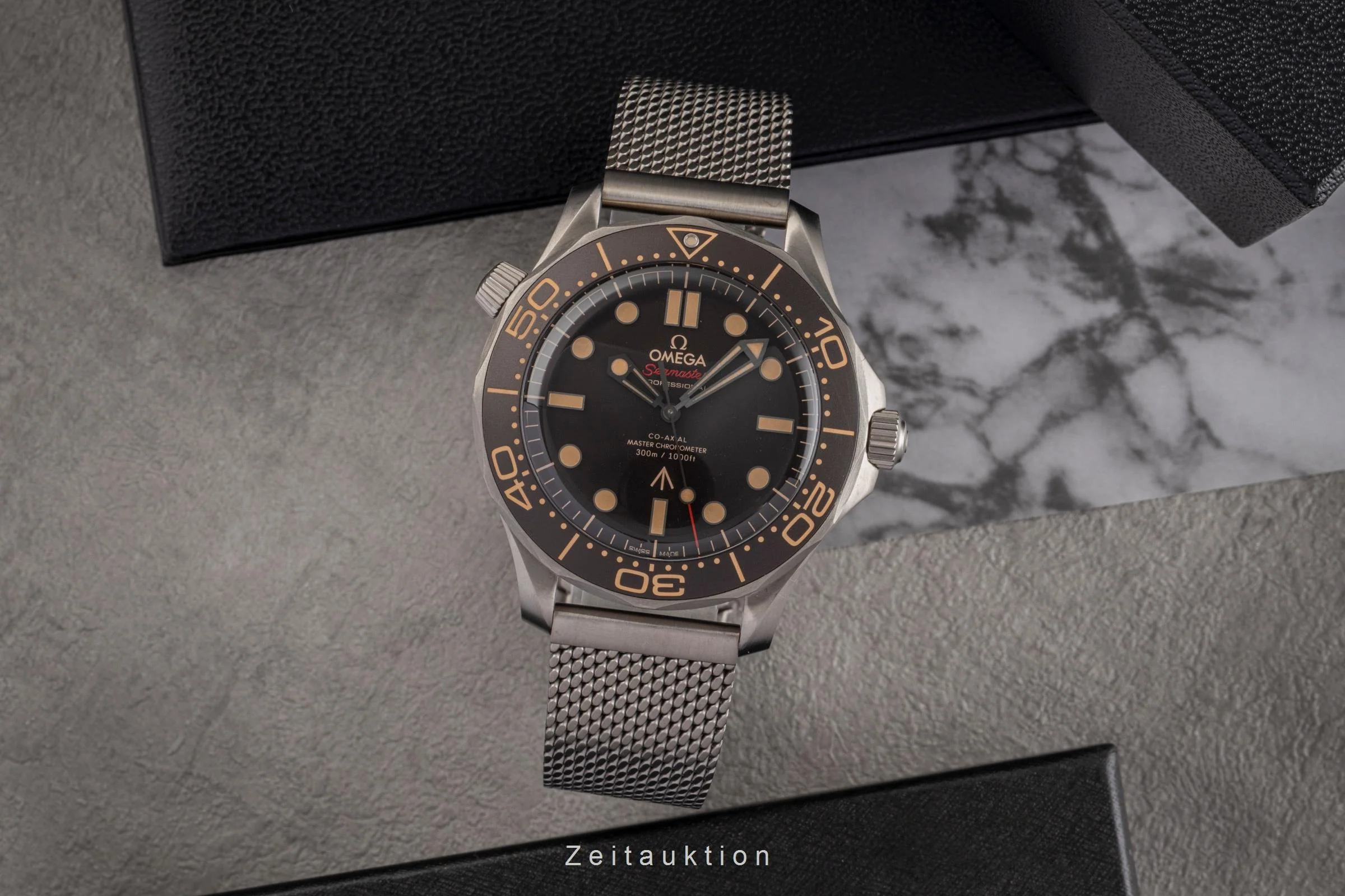 Omega Seamaster titanium automatic men's watch 210.90.42.20.01.001 LP: 10900EUR  [2504062] - Image 4