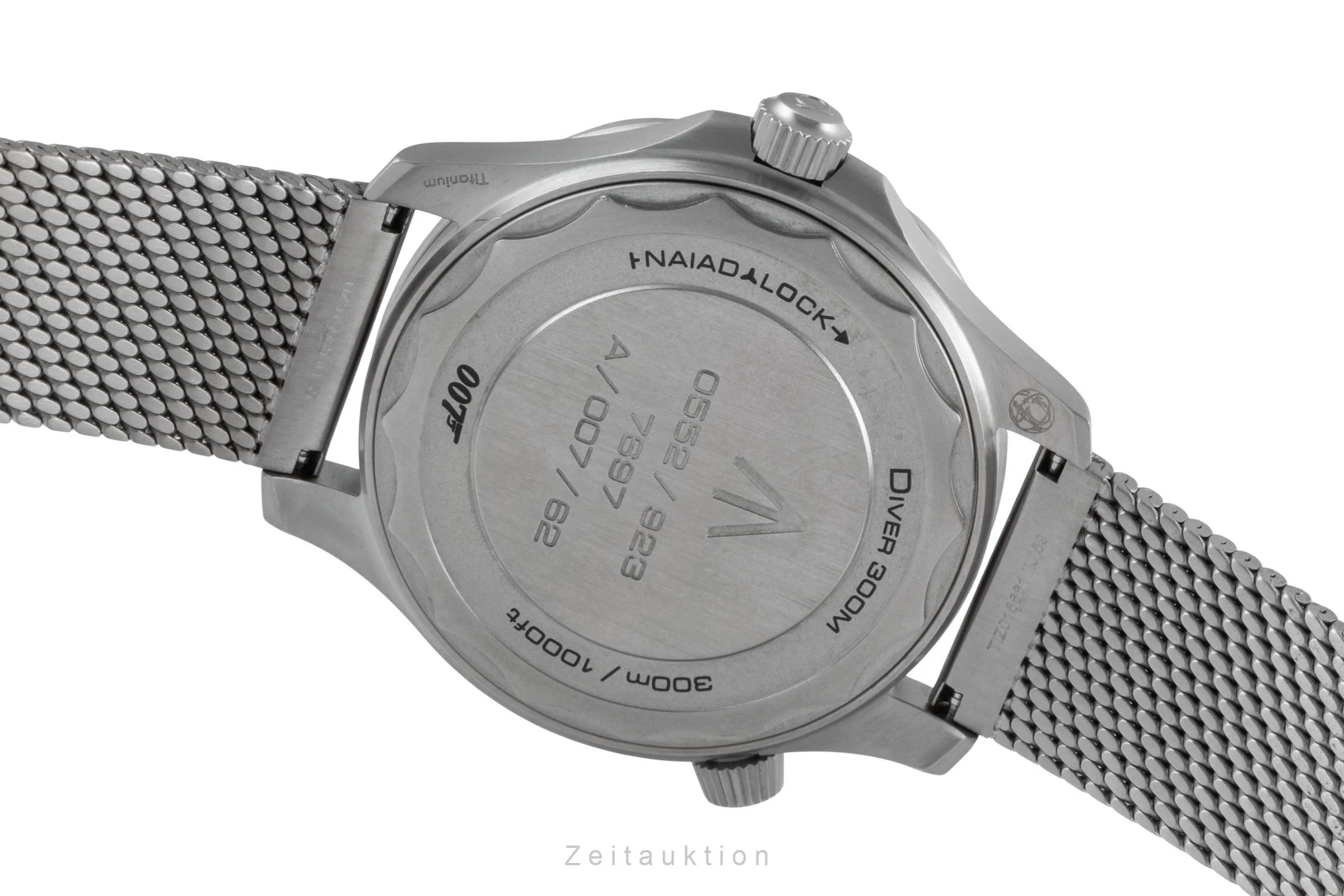 Omega Seamaster titanium automatic men's watch 210.90.42.20.01.001 LP: 10900EUR  [2600559] - Image 13
