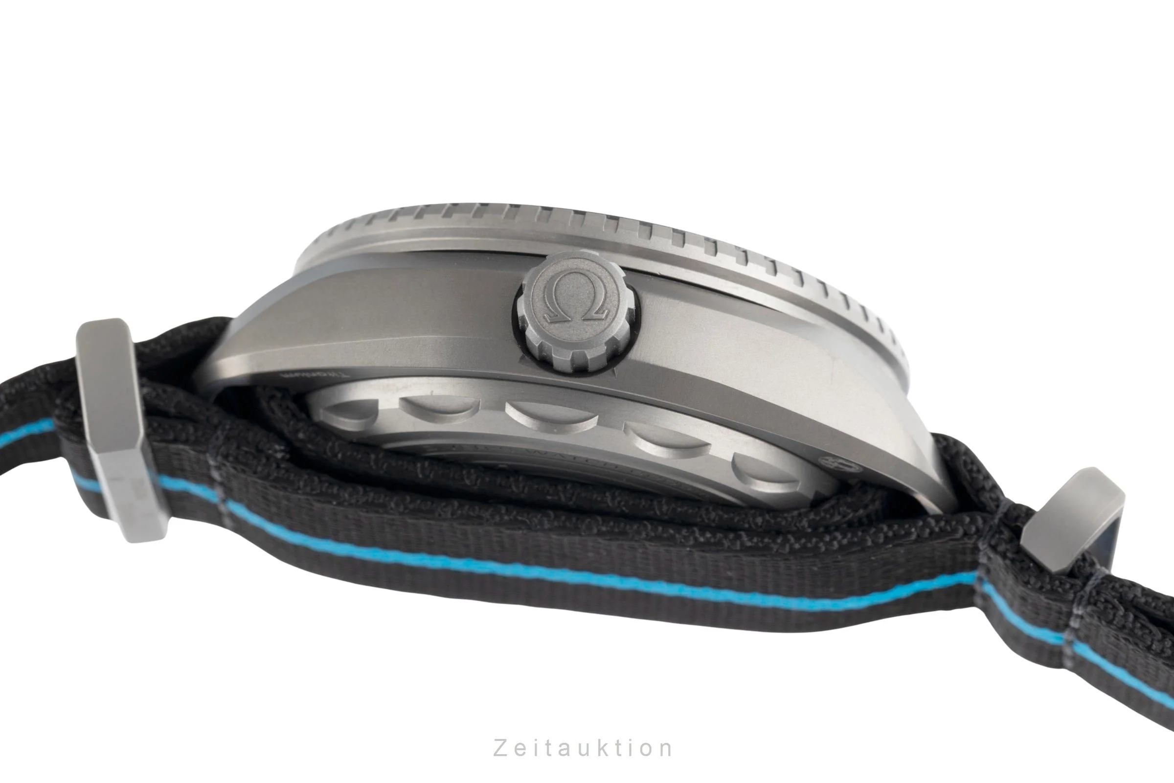 Omega Seamaster titanium automatic men's watch 215.92.46.21.01.001  [2504995] - Image 12