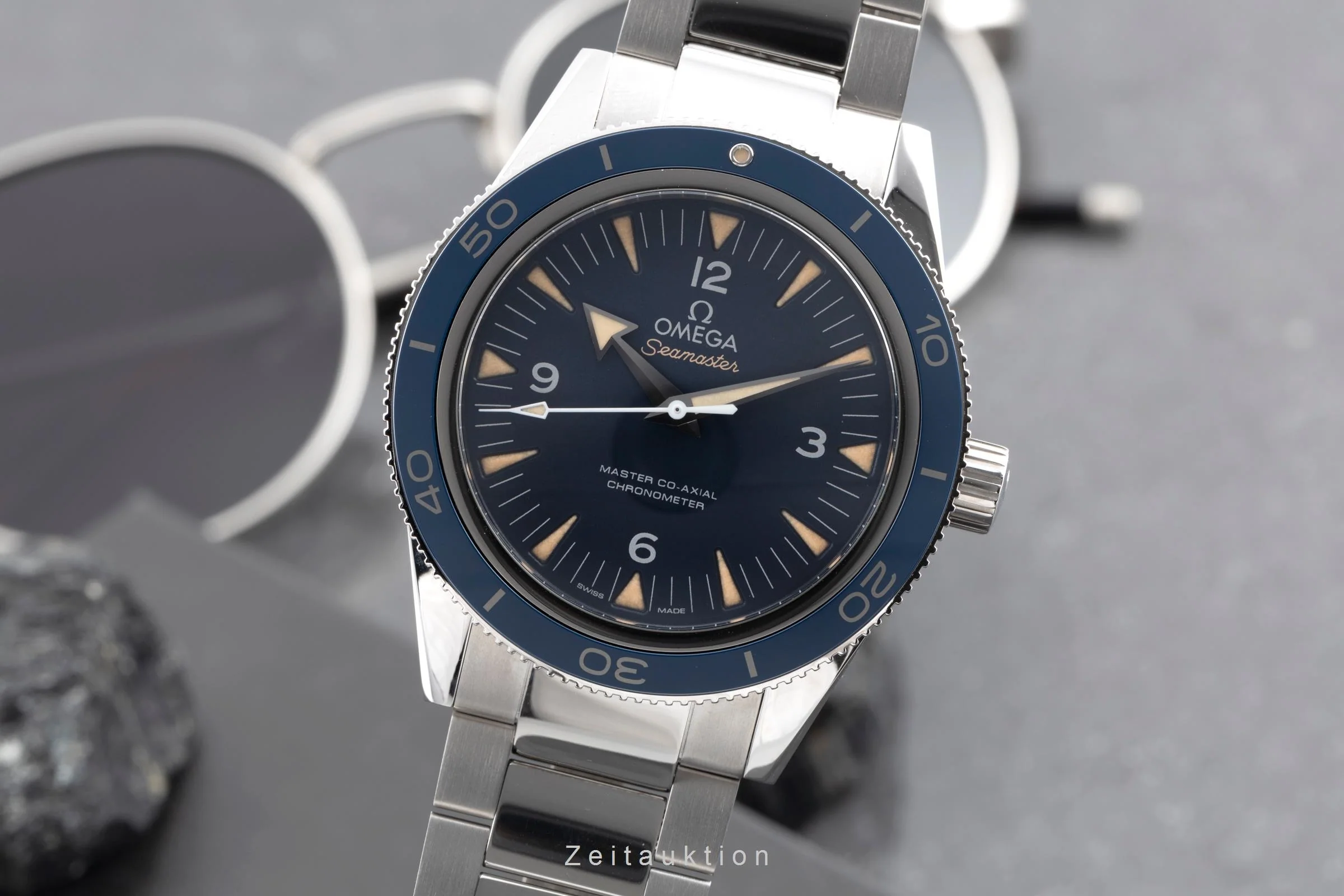 Omega Seamaster titanium automatic men's watch 233.90.41.21.03.001 LP: 7900EUR  [2505184] - Image 2