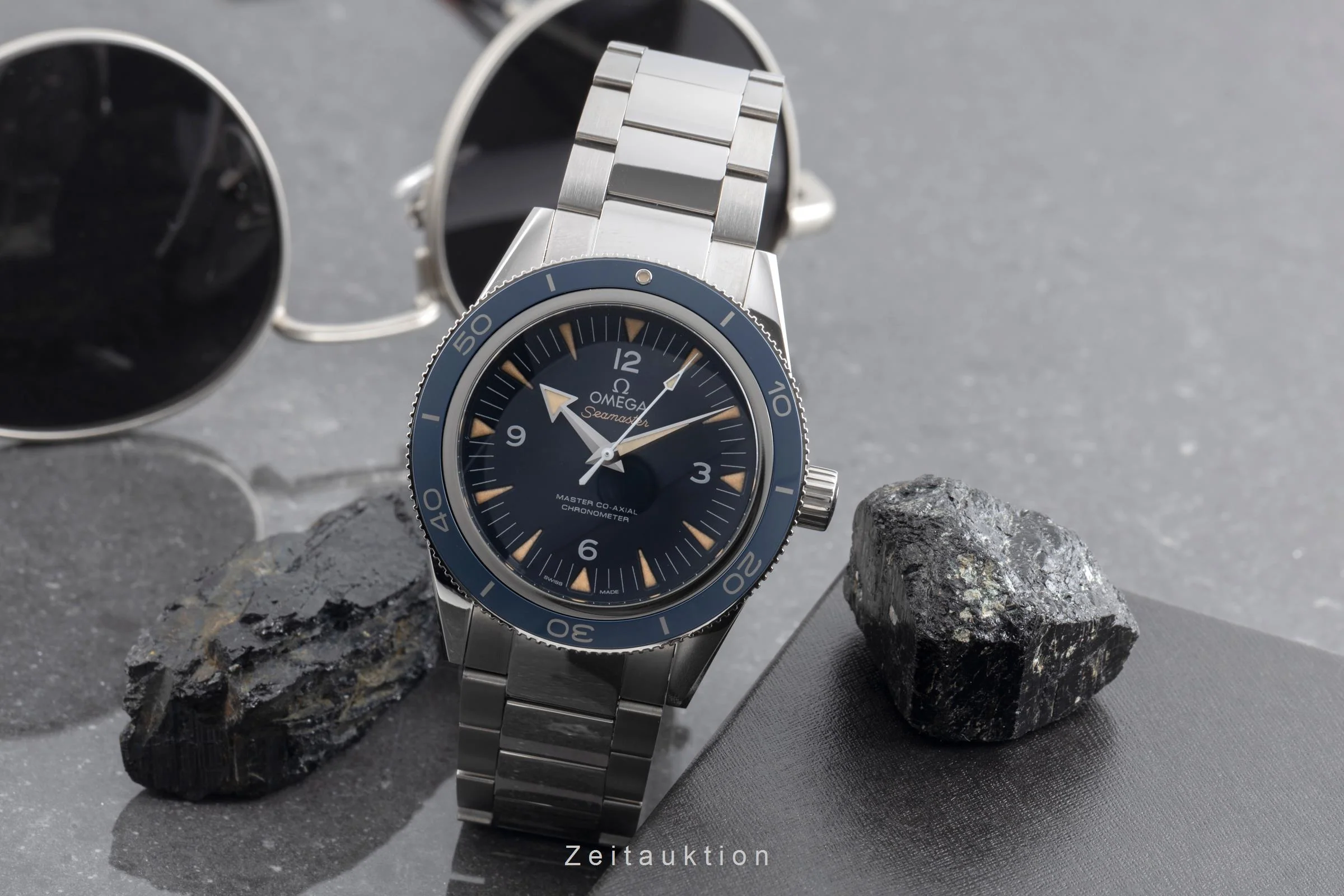 Omega Seamaster titanium automatic men's watch 233.90.41.21.03.001 LP: 7900EUR  [2505184] - Image 4