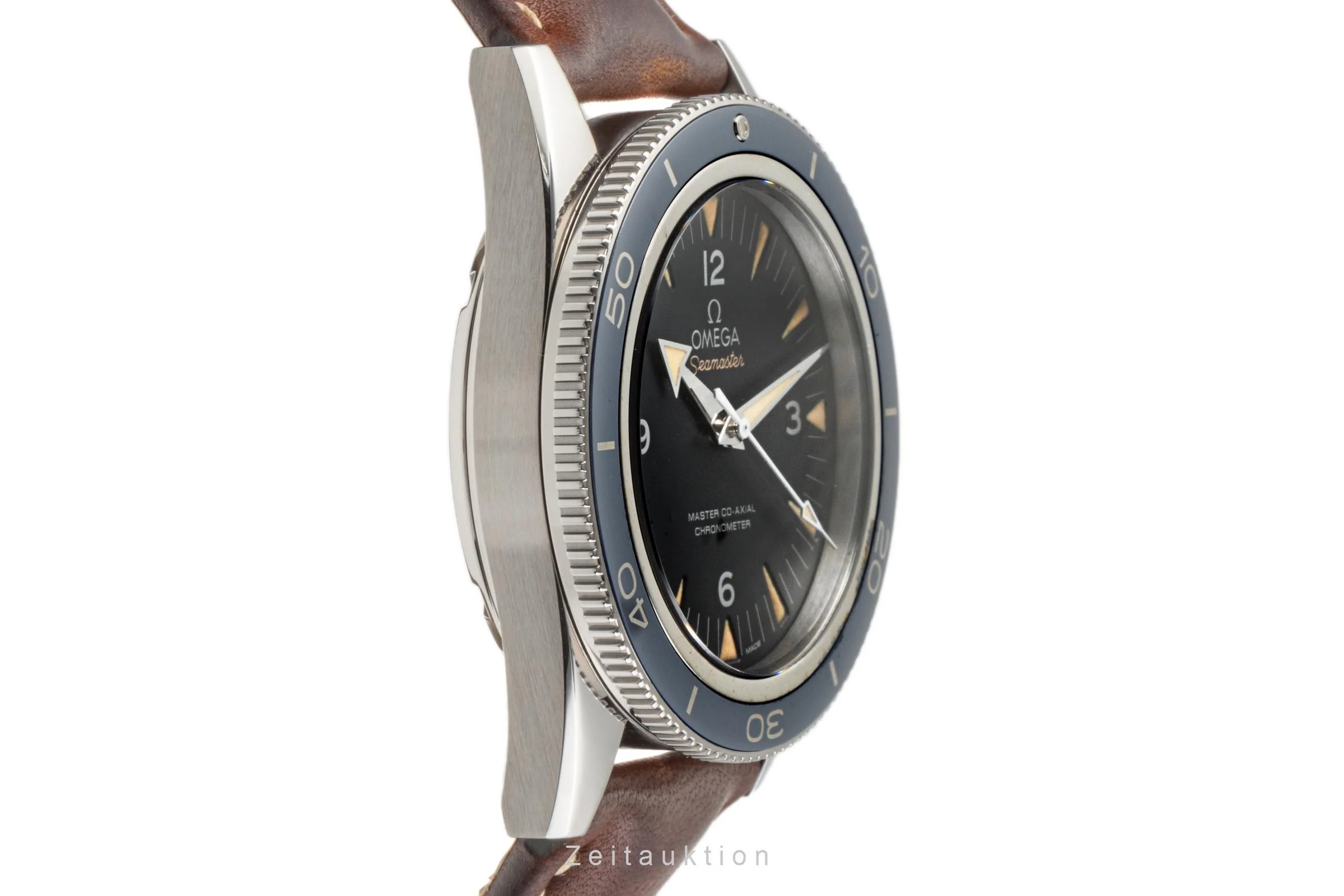 Omega Seamaster titanium automatic men's watch 233.92.41.21.03.001  [2300598] - Image 6