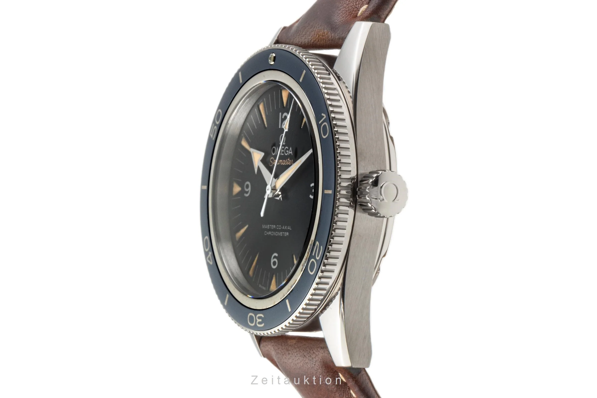 Omega Seamaster titanium automatic men's watch 233.92.41.21.03.001  [2300598] - Image 7